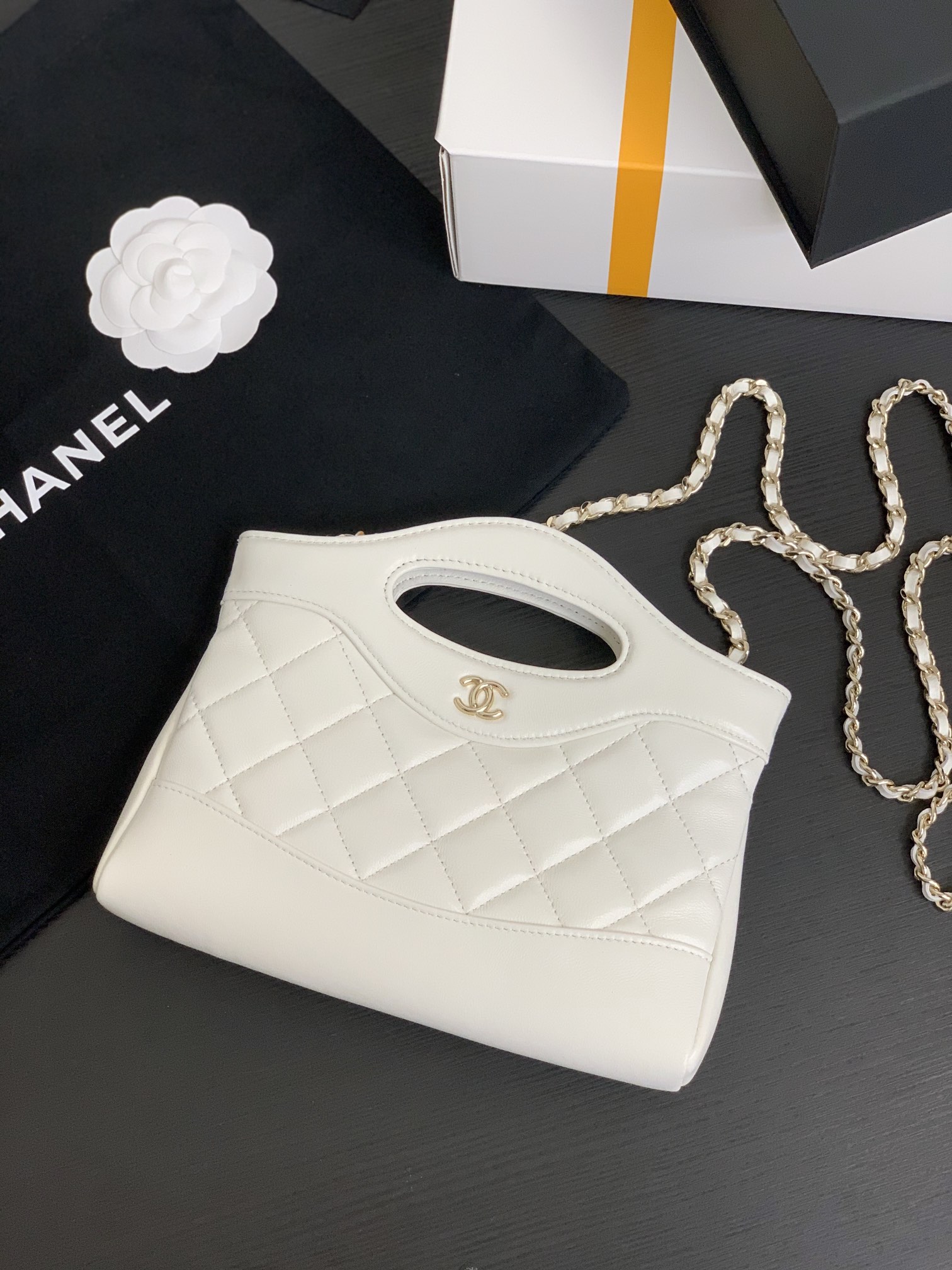 Basic Bag M-s