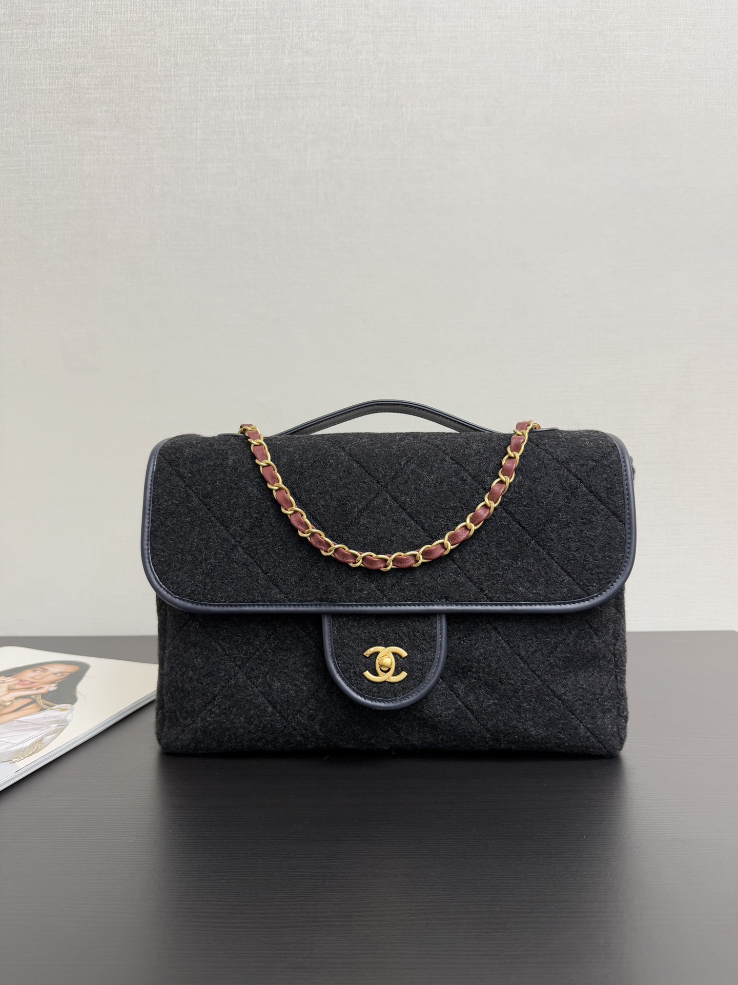 Basic Bag M