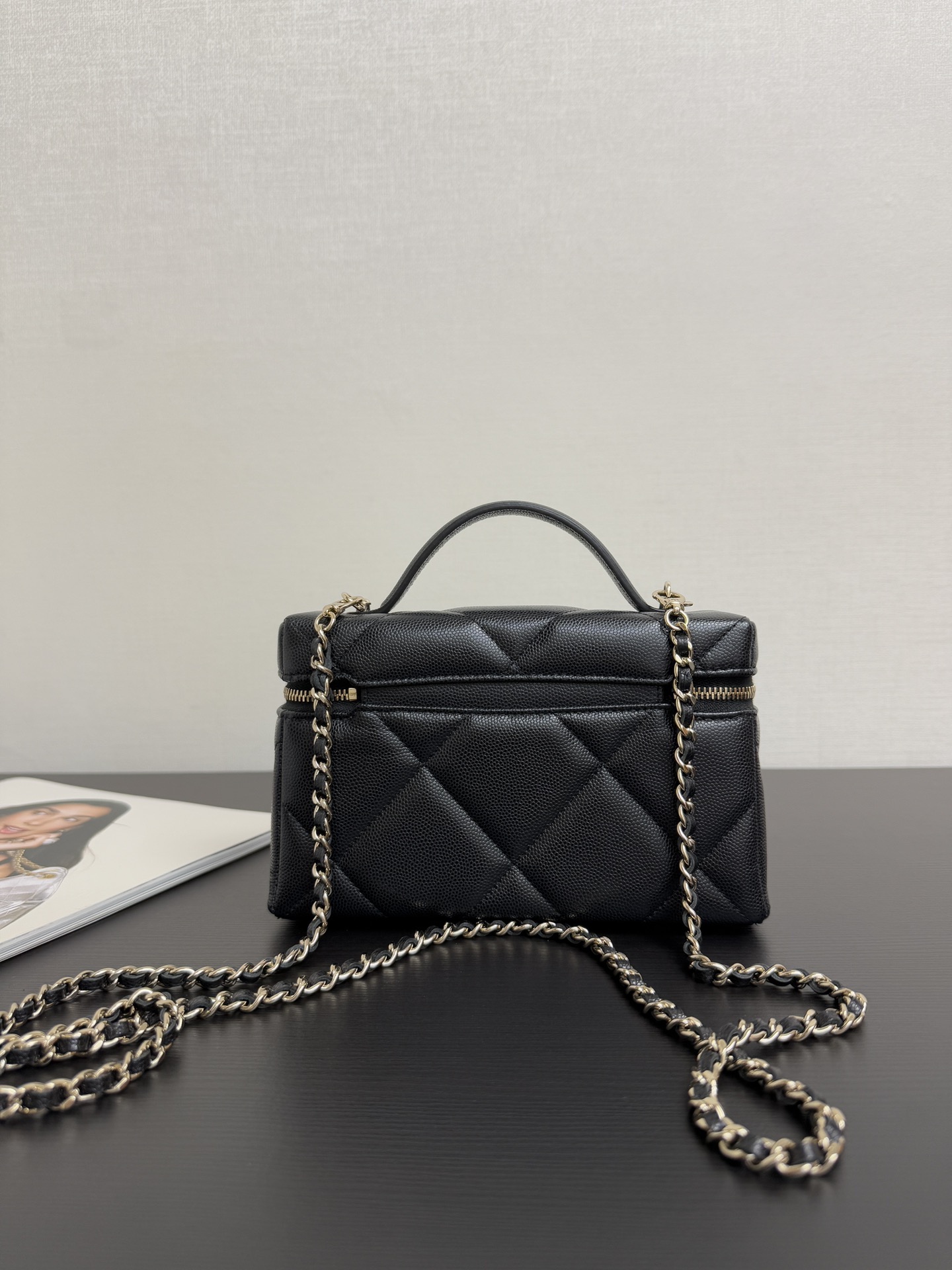 Basic Bag Cow Leather