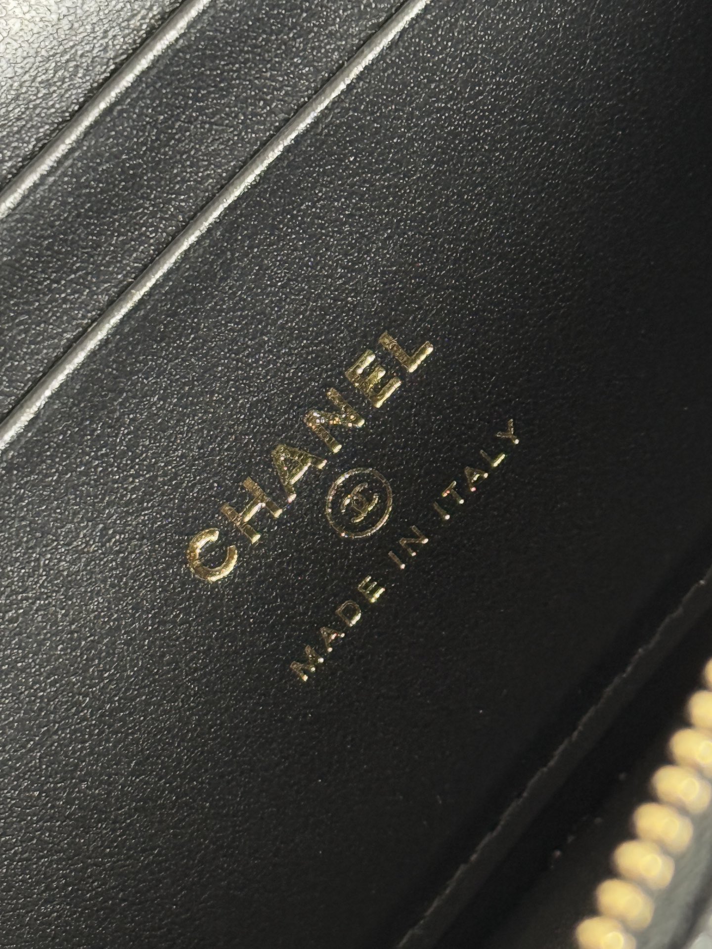 Basic Bag Cow Leather