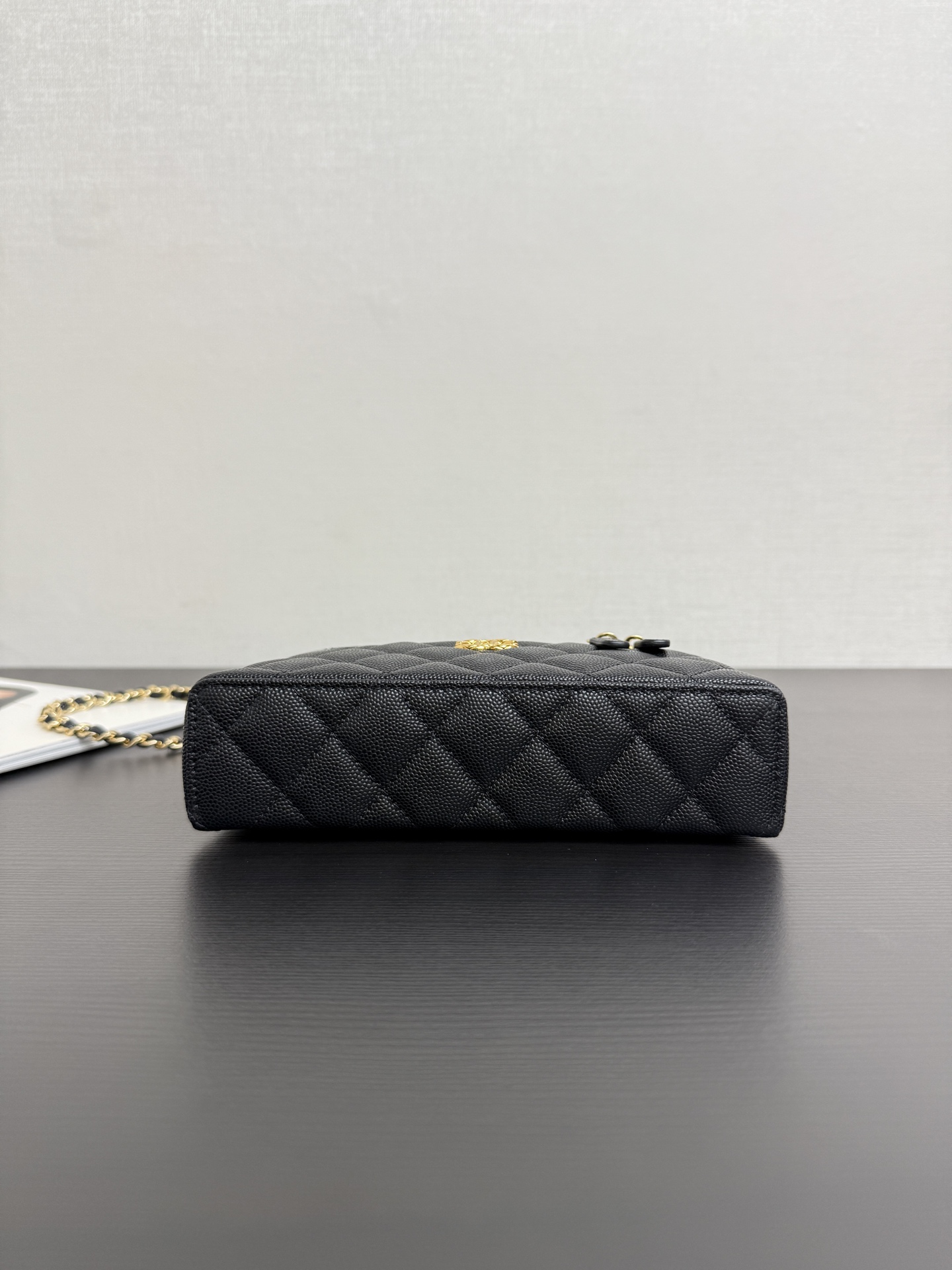 Basic Bag Cow Leather 19cm-s