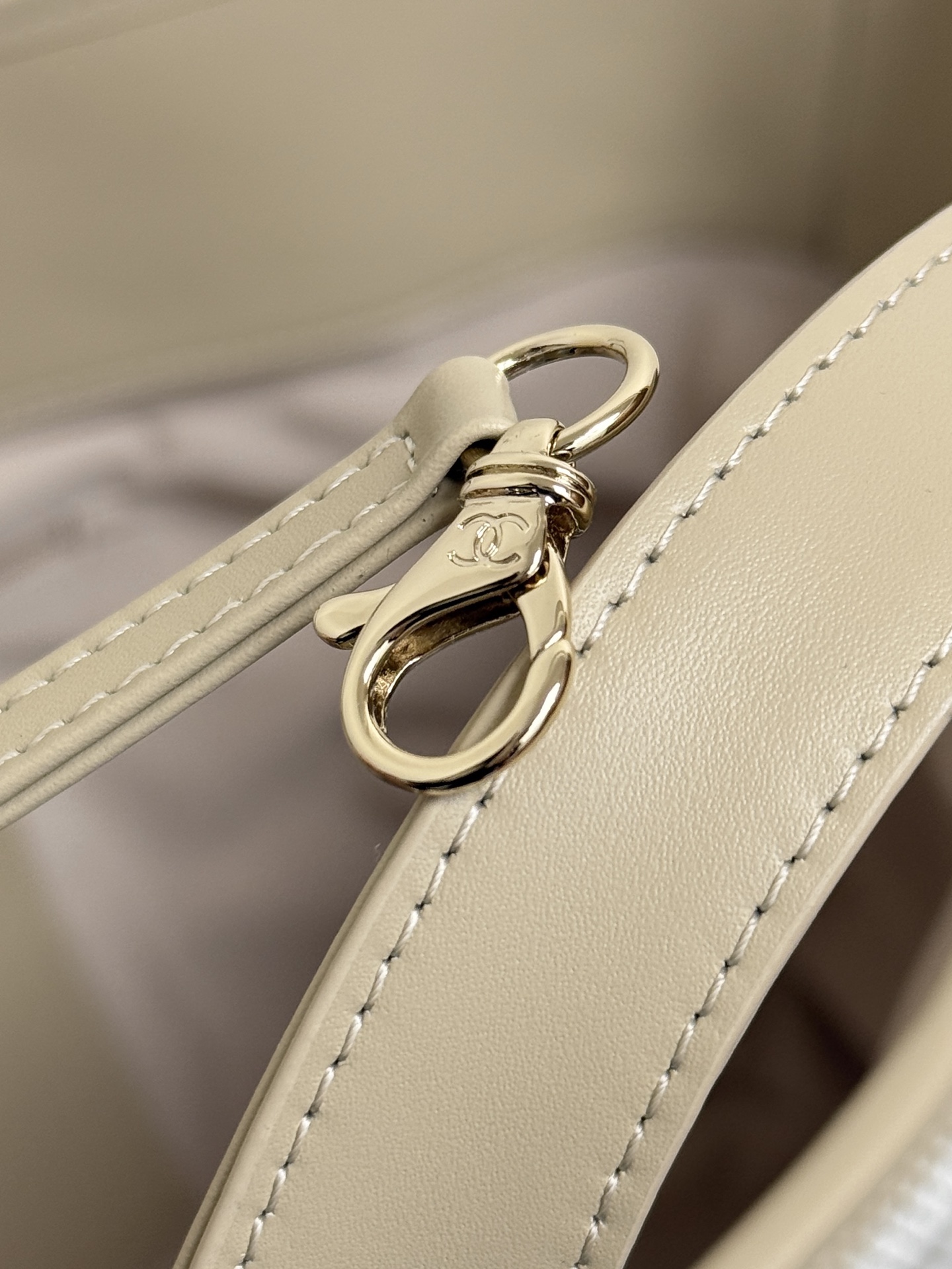 Basic Bag Cow Leather 13cm