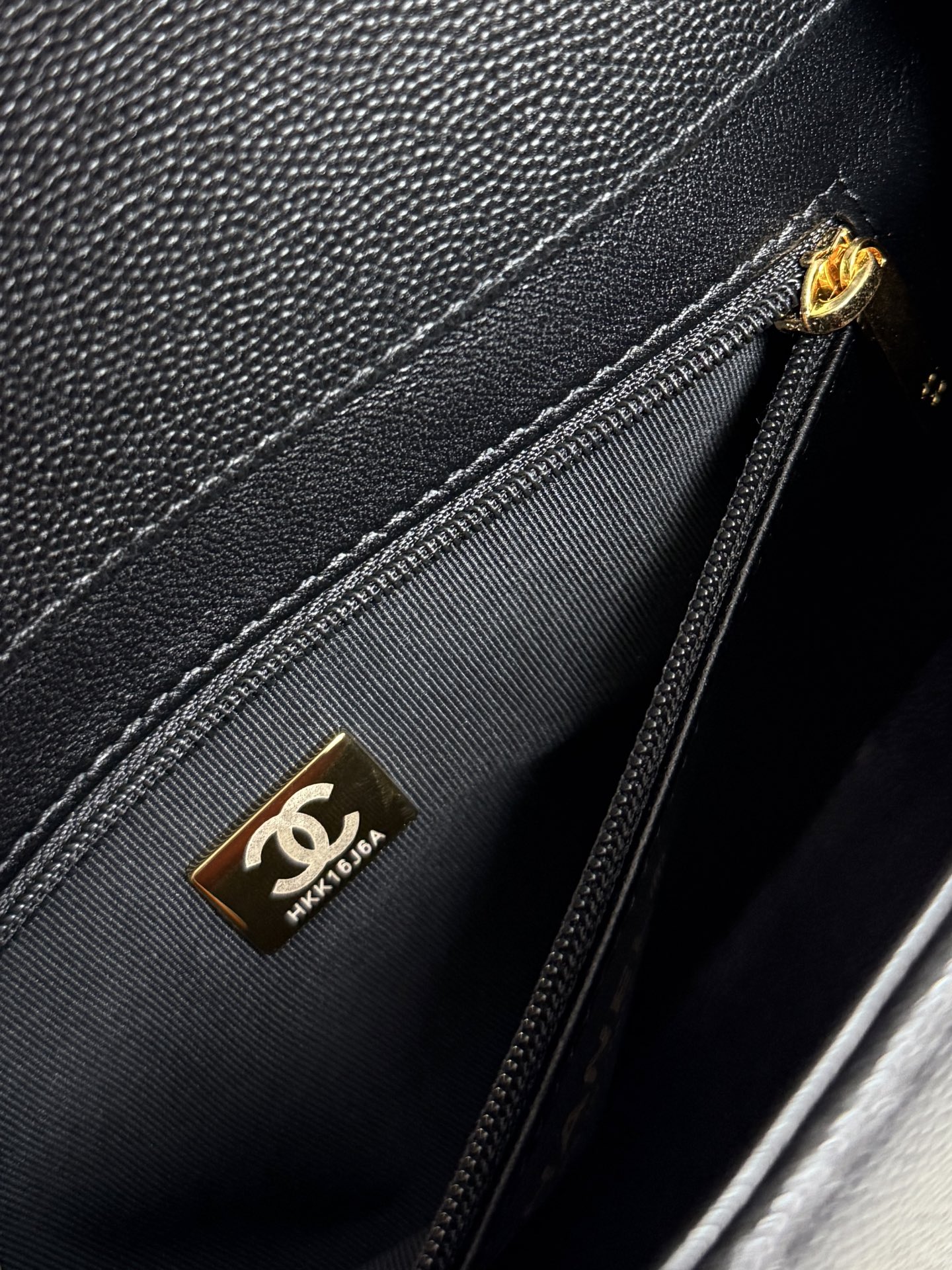 Shoulder Bag Black M-s