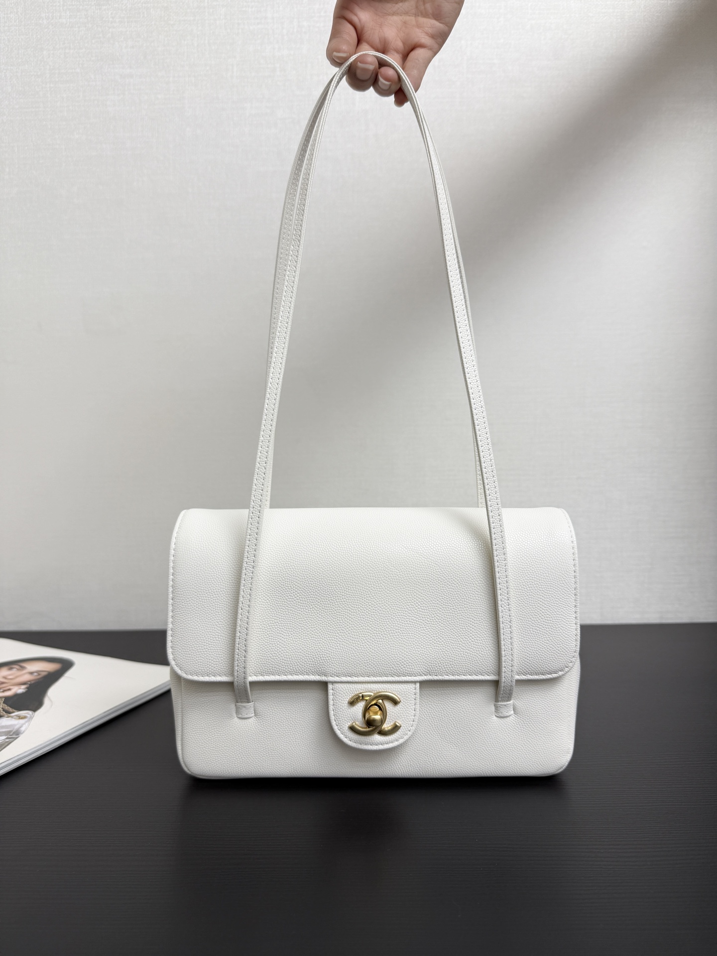 Shoulder Bag Black M-s
