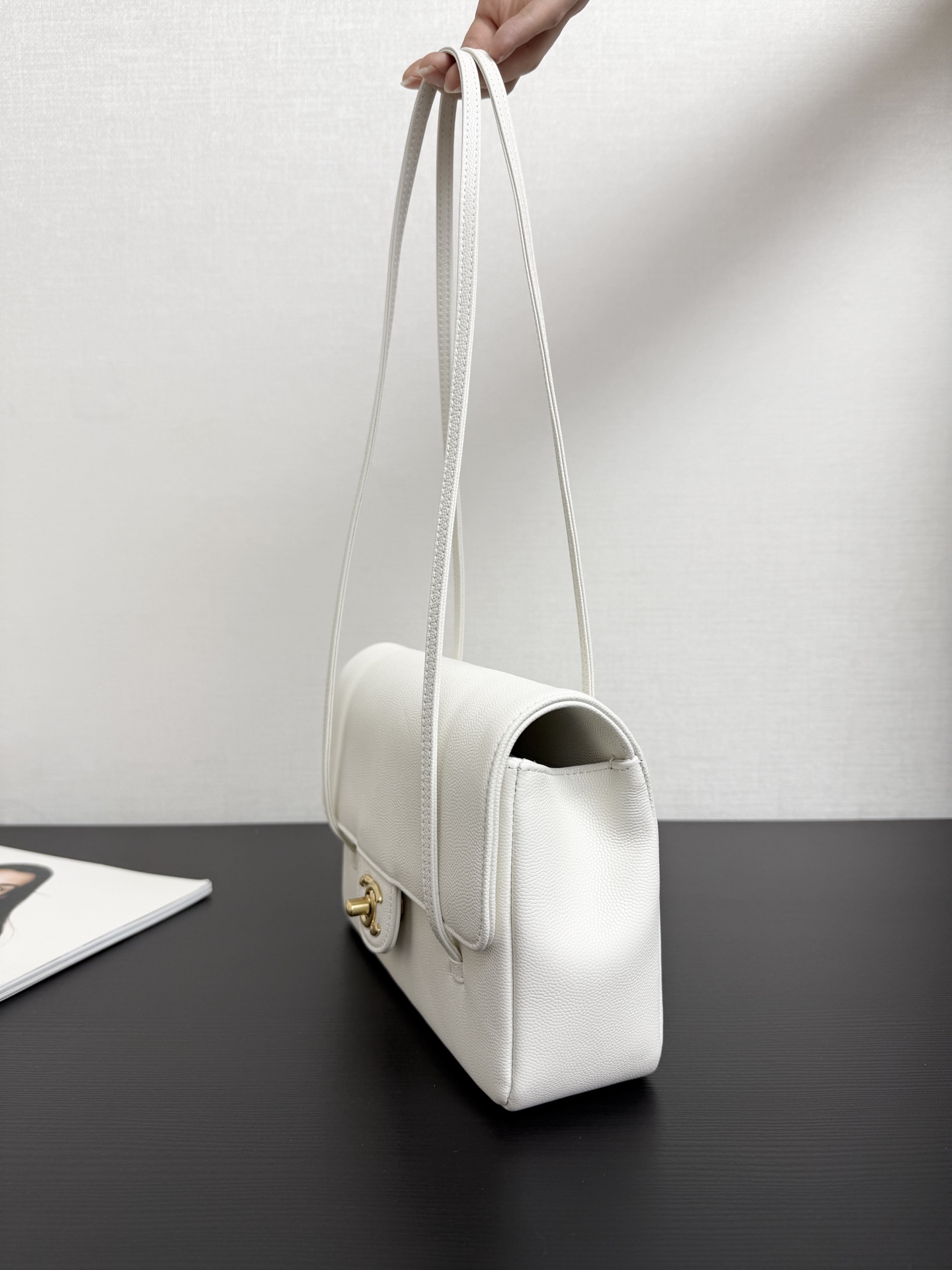 Shoulder Bag Black M-s