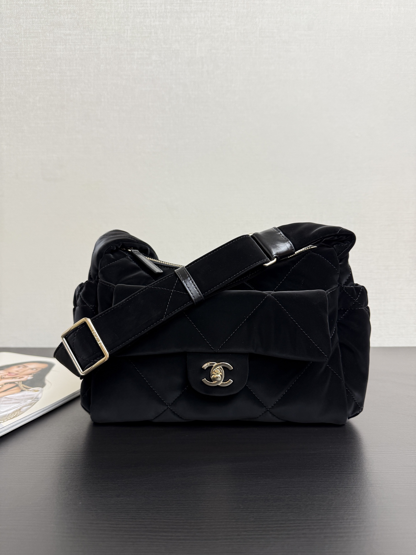 Basic Bag Nylon Black 18cm-12cm-s