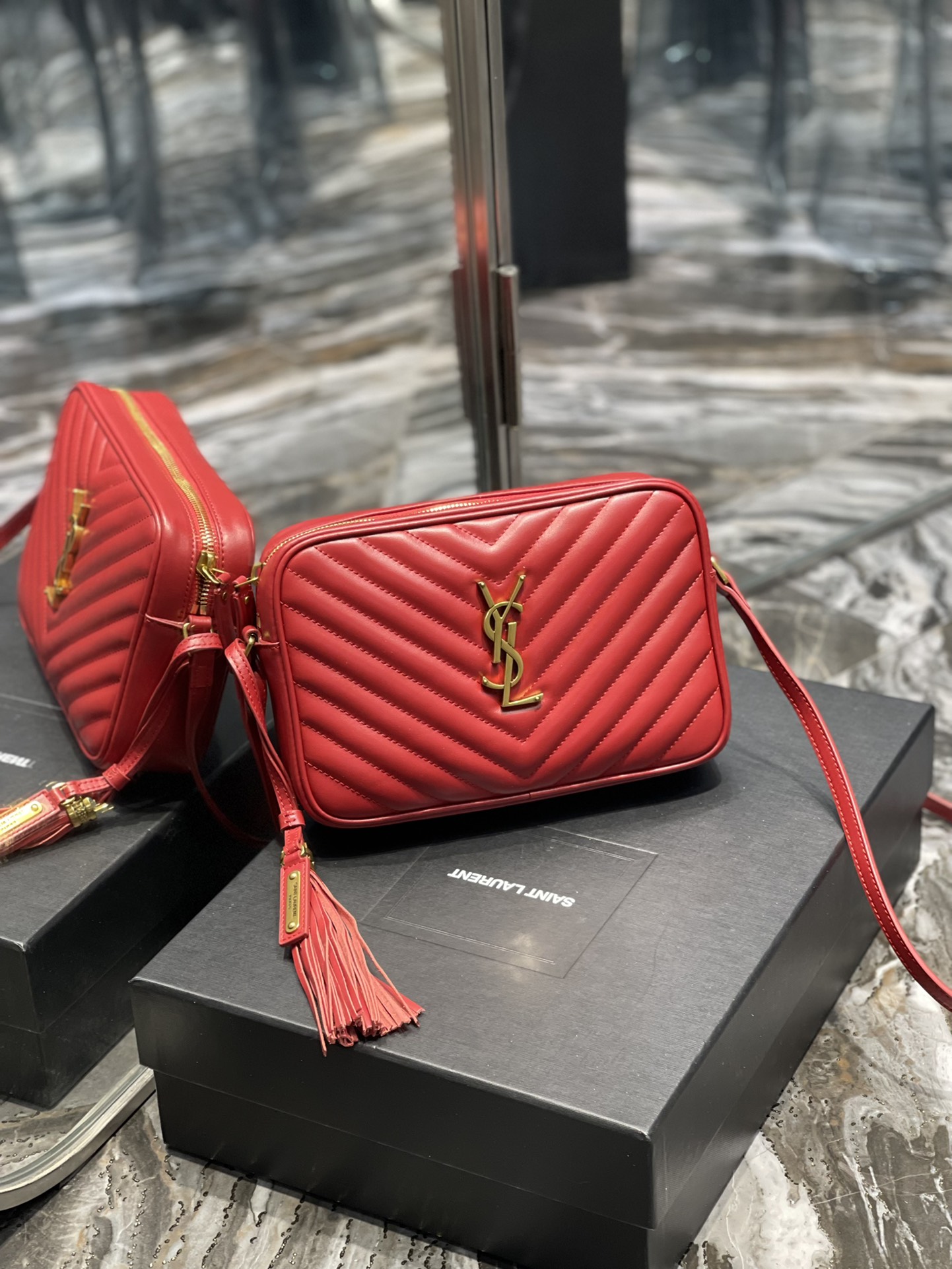 Basic Bag Cow Leather M