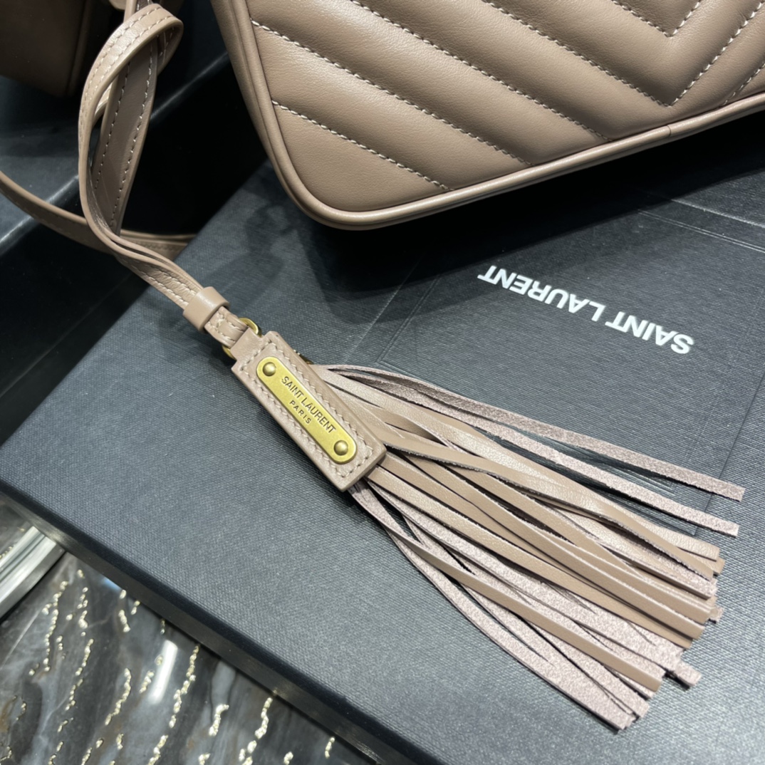 Basic Bag Cow Leather M