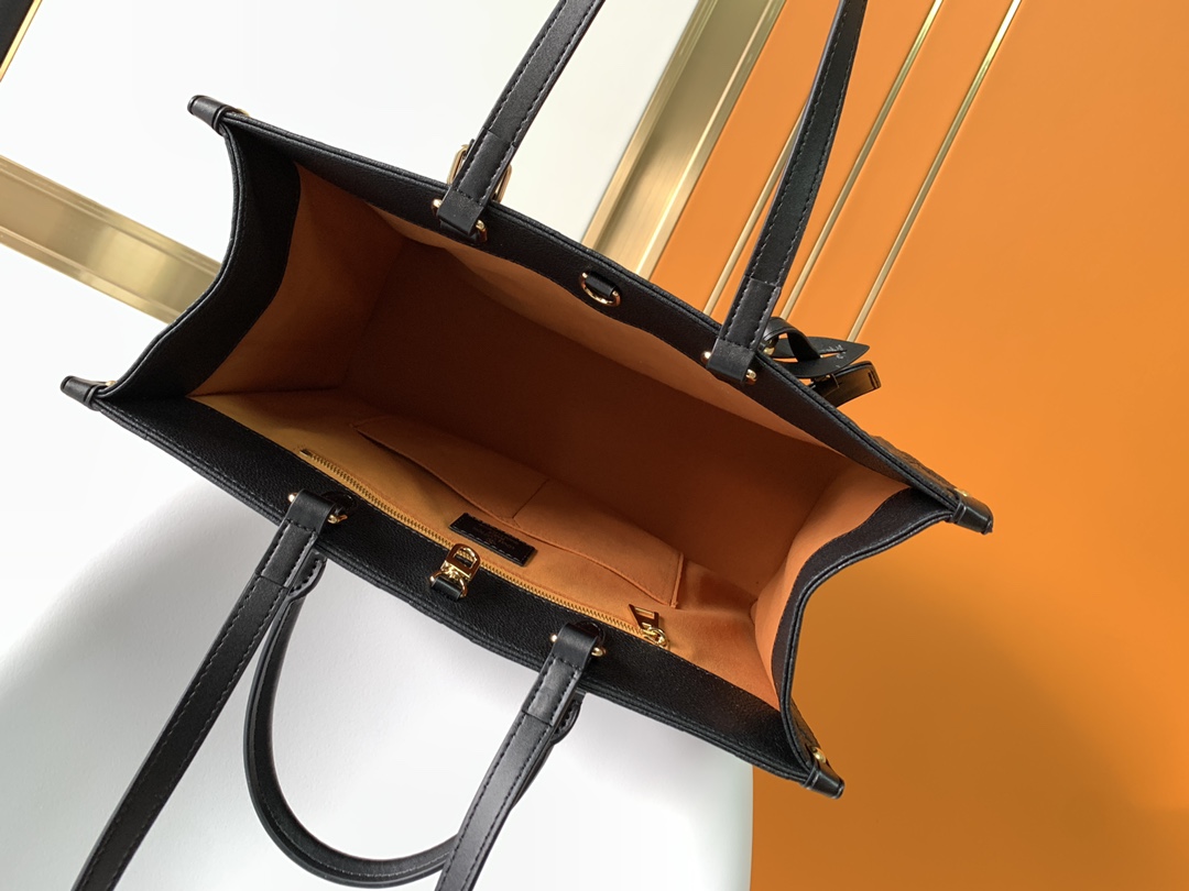 Louis Vuitton Tote Bag Black M-l