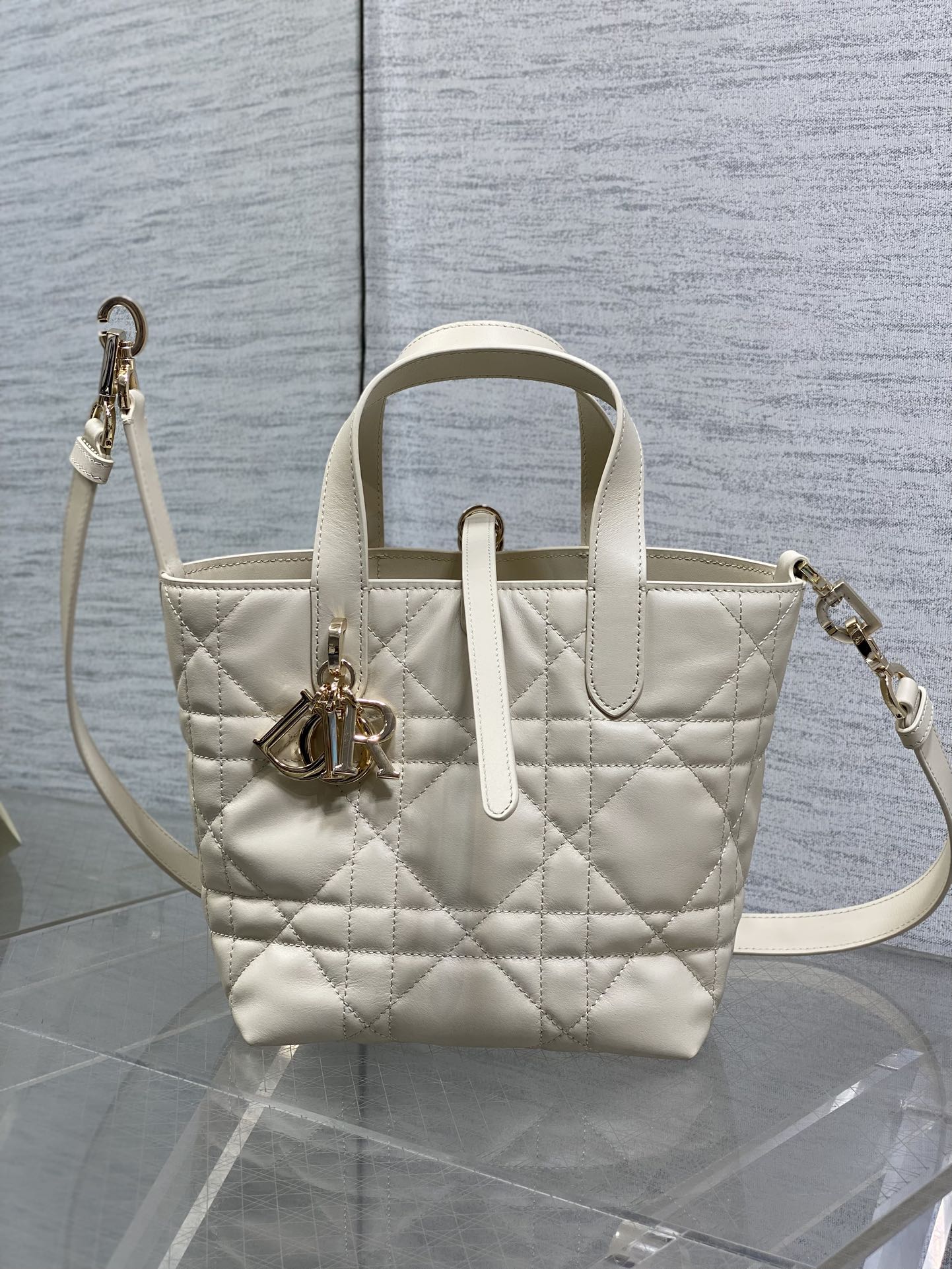 Basic Bag Cow Leather Foldable 18cm-s