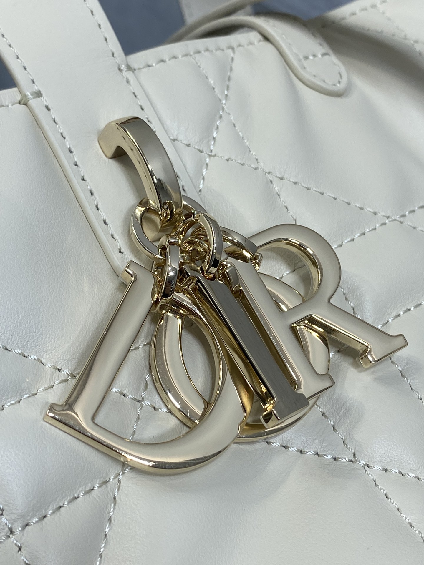 Basic Bag Cow Leather Foldable 18cm-s