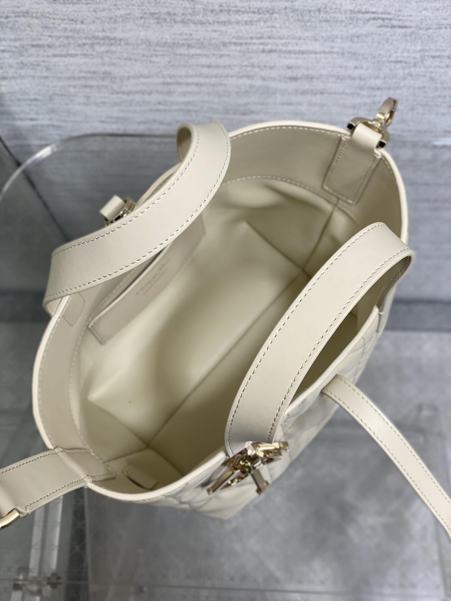 Basic Bag Cow Leather Foldable 18cm-s