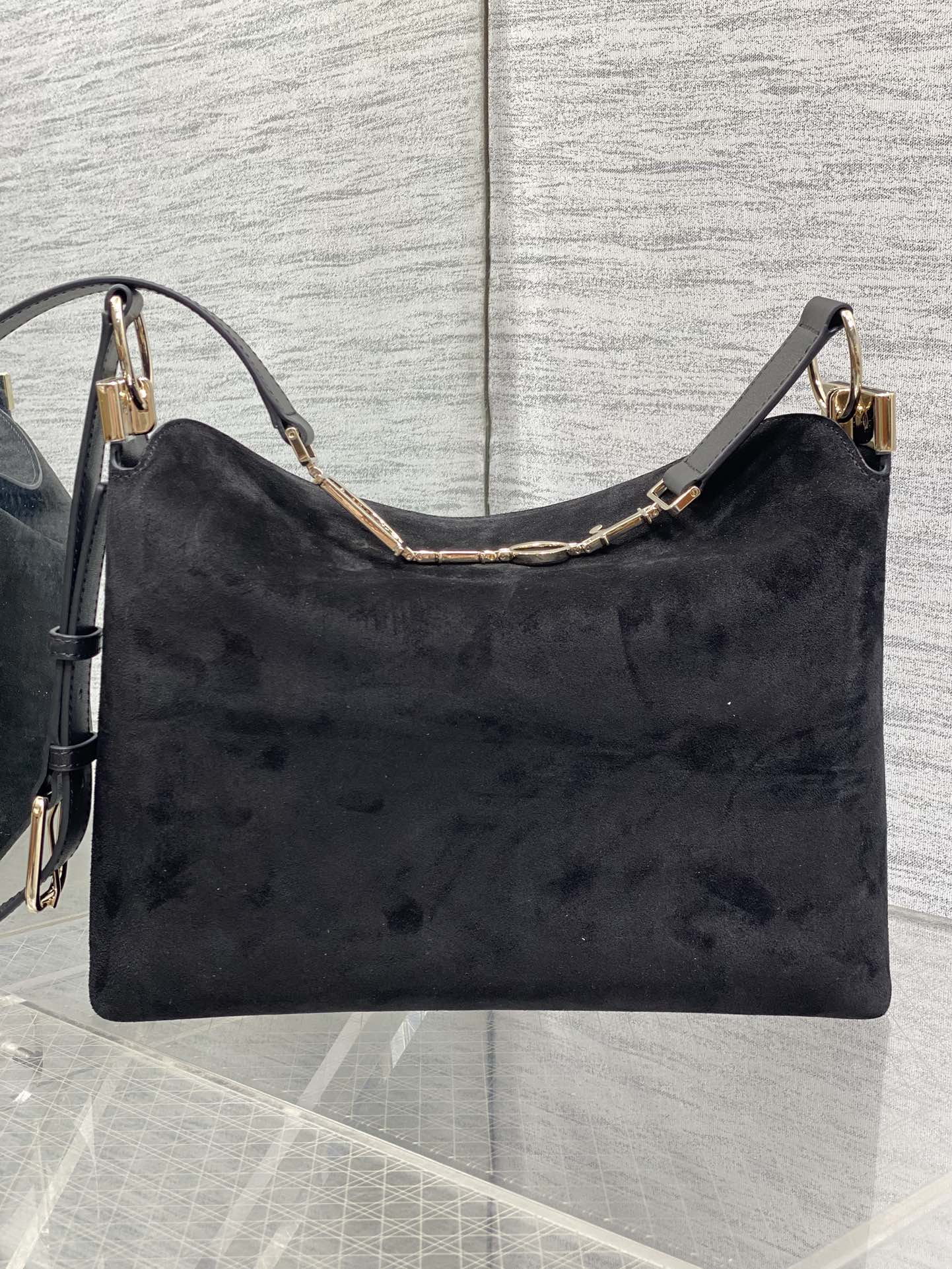 Dior Basic Bag M-s