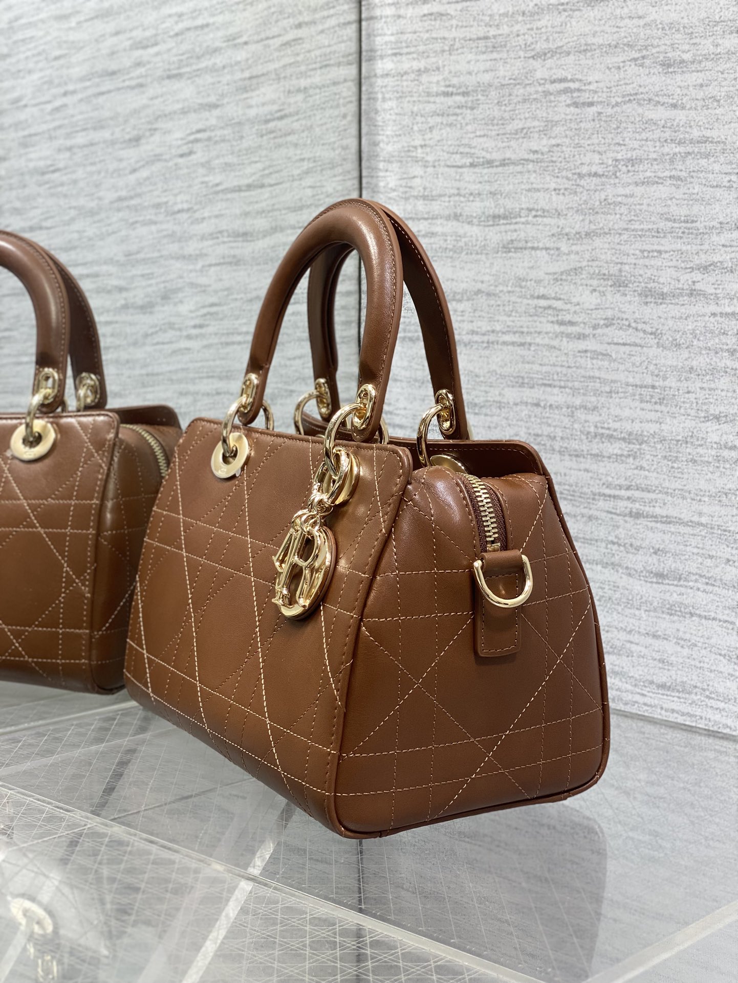Dior Female Basic Bag Coffee 14cm-l-s