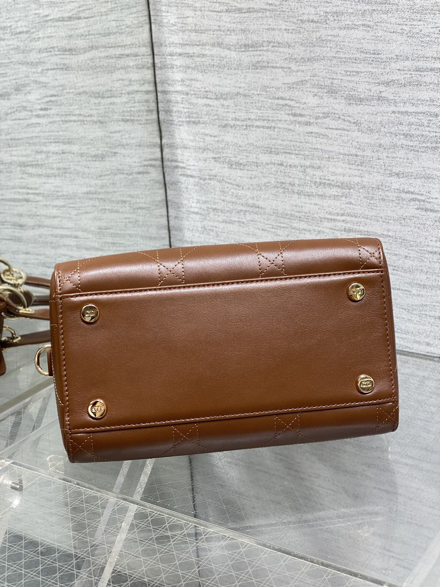 Dior Female Basic Bag Coffee 14cm-l-s