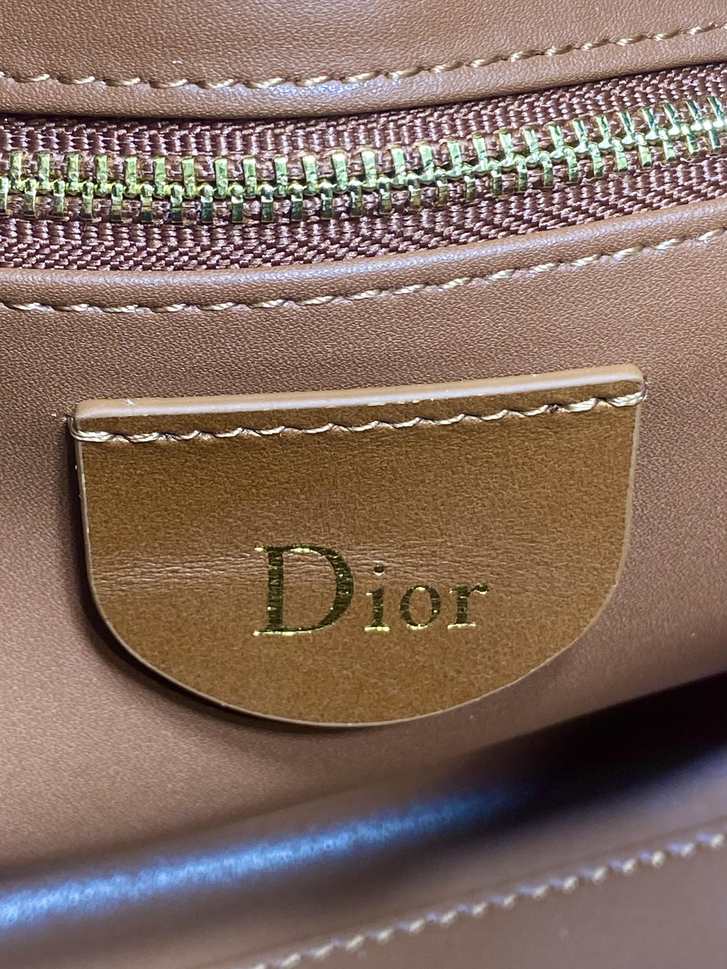 Dior Female Basic Bag Coffee 14cm-l-s