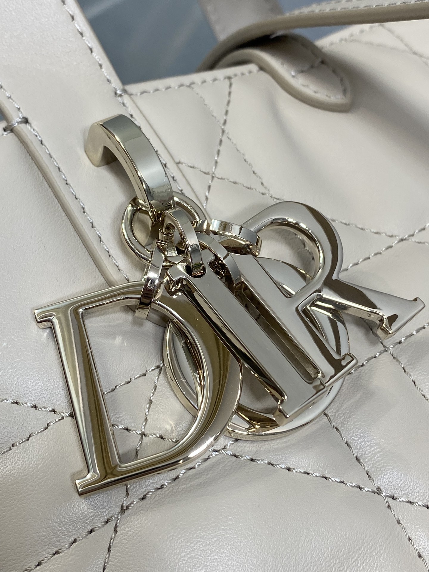Basic Bag Cow Leather Foldable 18cm-s