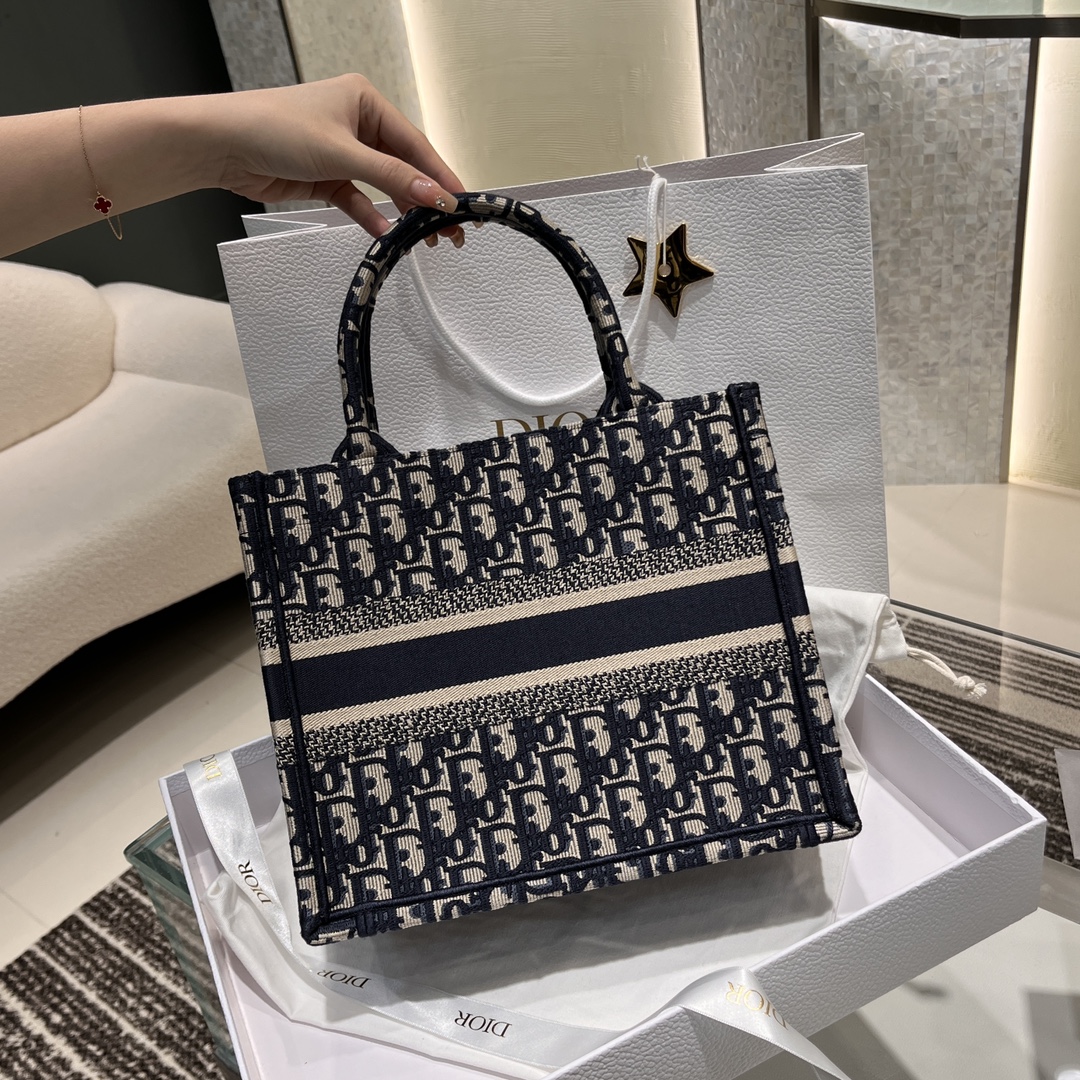 Basic Bag Beige M