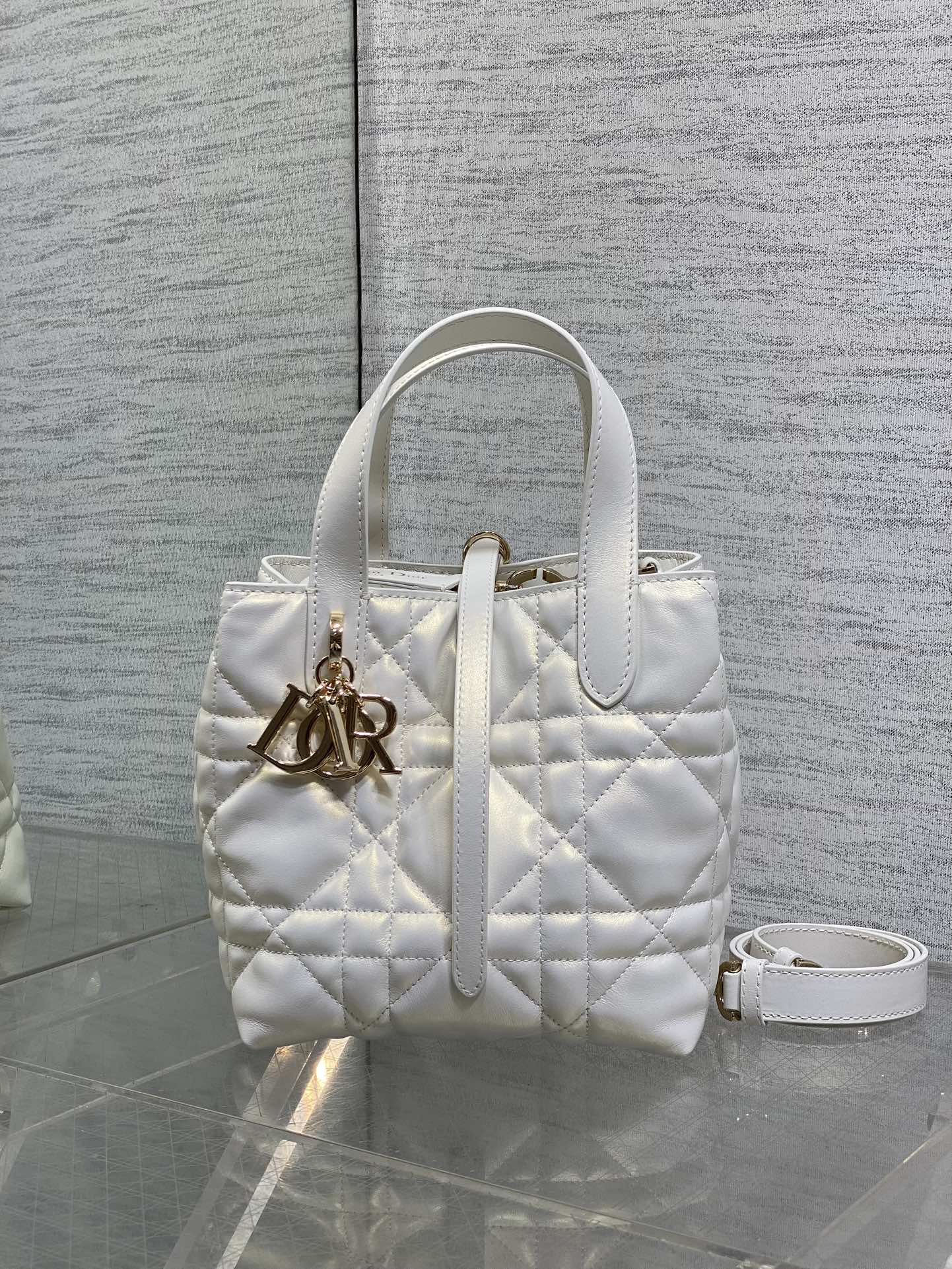 Basic Bag Cow Leather Foldable 18cm-s