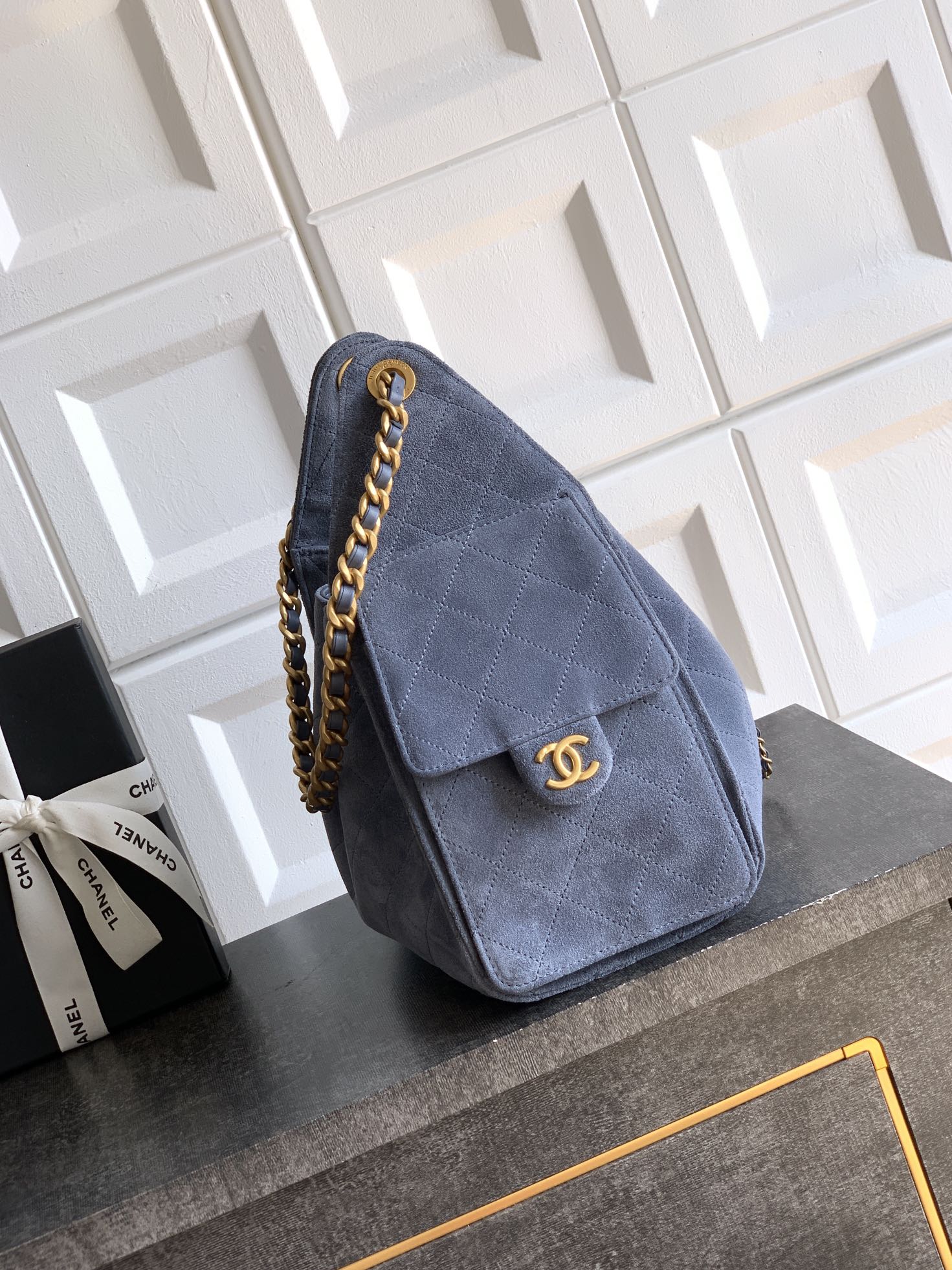 Chanel Bucket Bag Blue 14cm-m-l