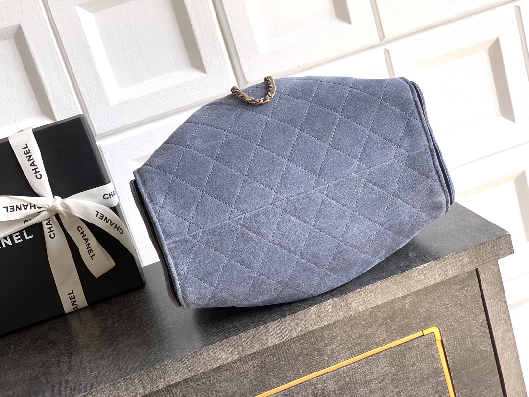 Chanel Bucket Bag Blue 14cm-m-l