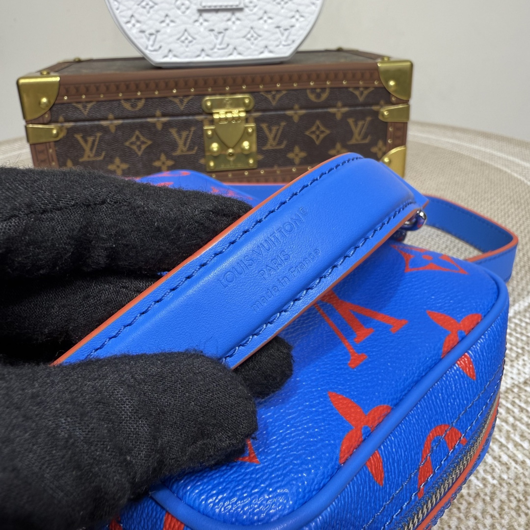 Louis Vuitton Tote Bag Cow Leather M-l