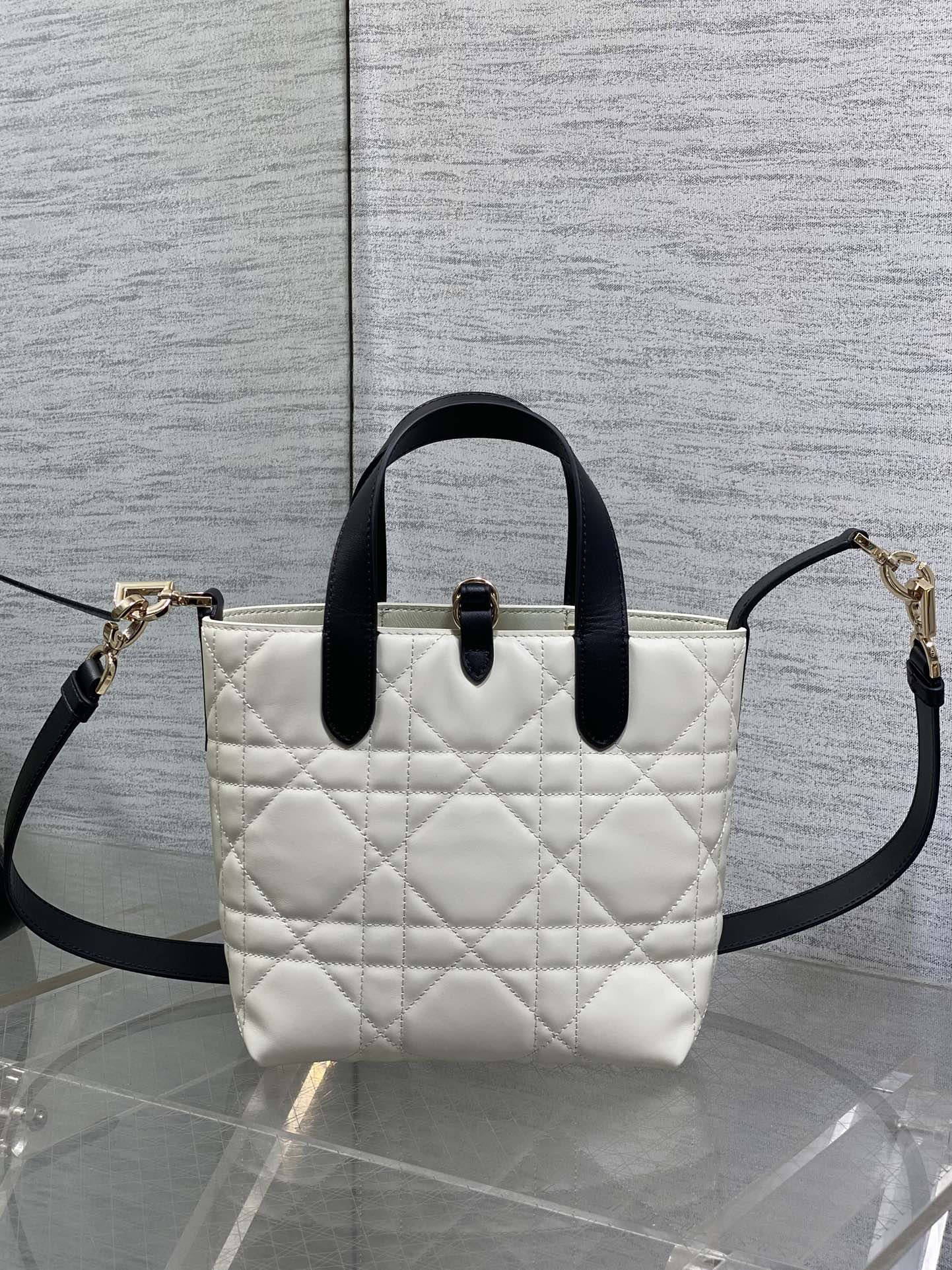 Basic Bag Cow Leather Foldable 18cm-s