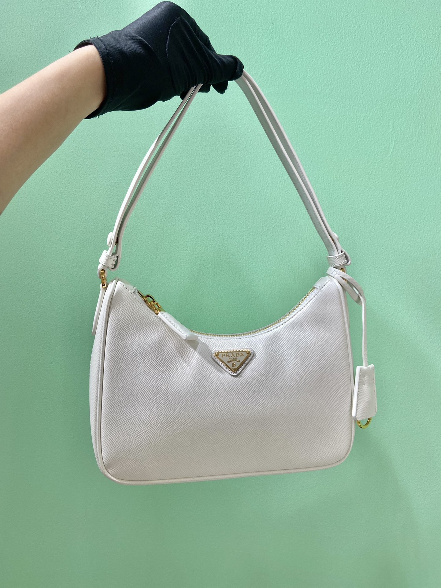 Prada Crossbody Bag Cow Leather M