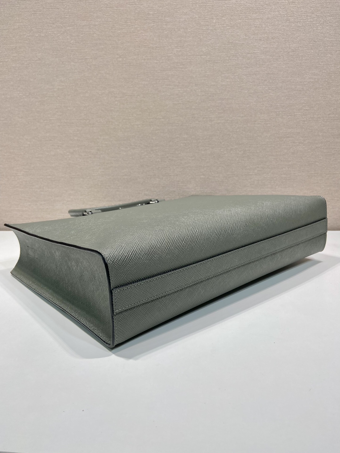 Prada Briefcase Nylon M-s