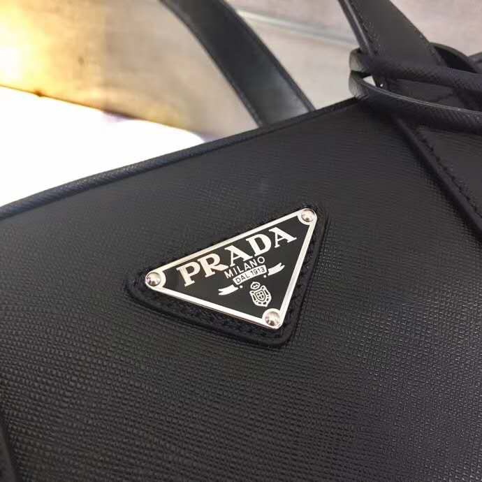 Prada Male Briefcase Cow Leather M-s