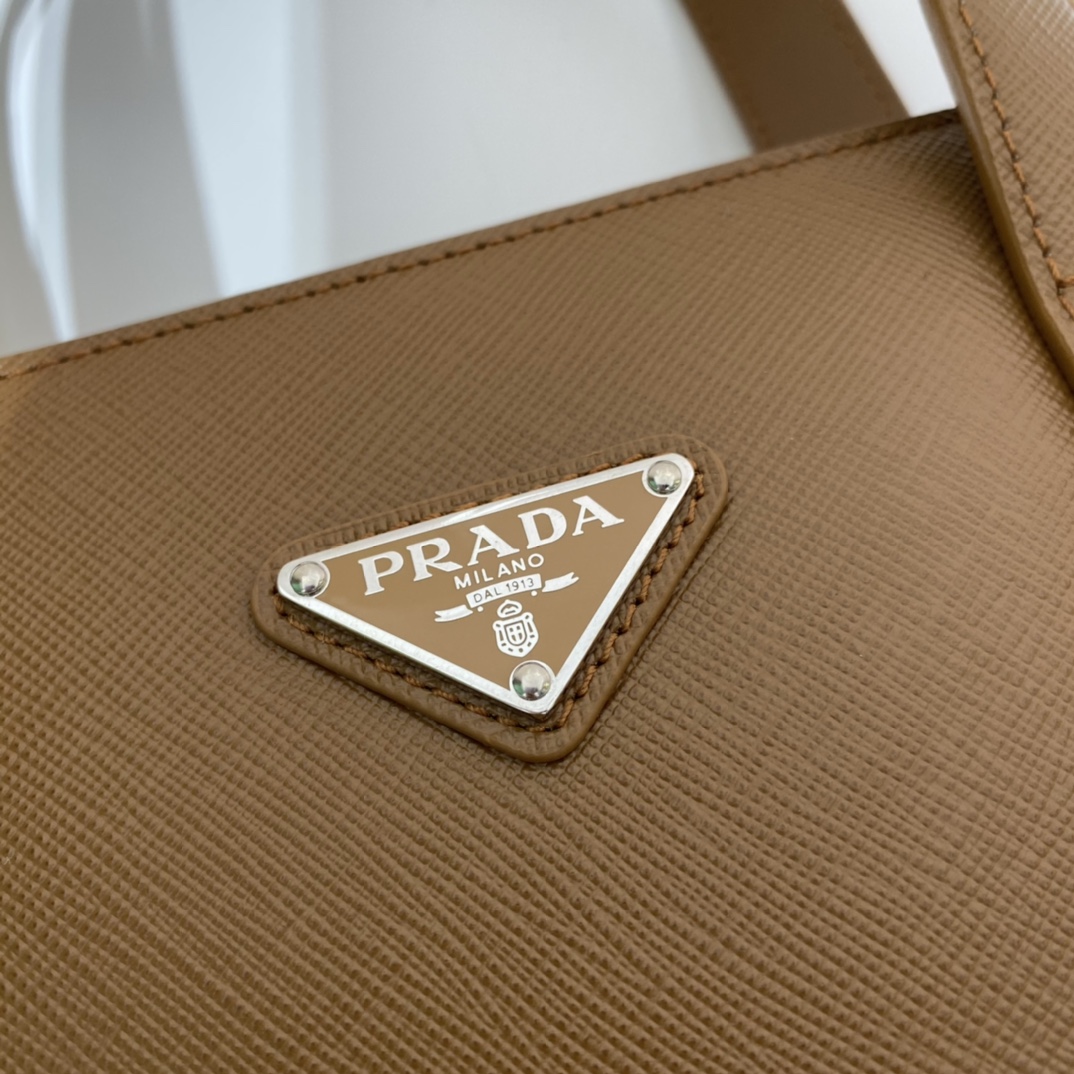Prada Male Tote Bag M