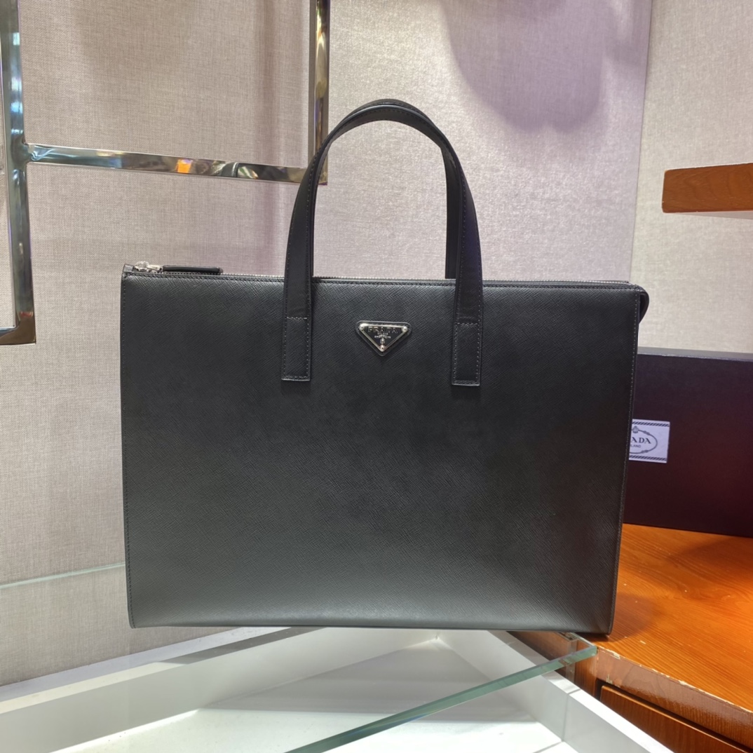 Prada Male Tote Bag M