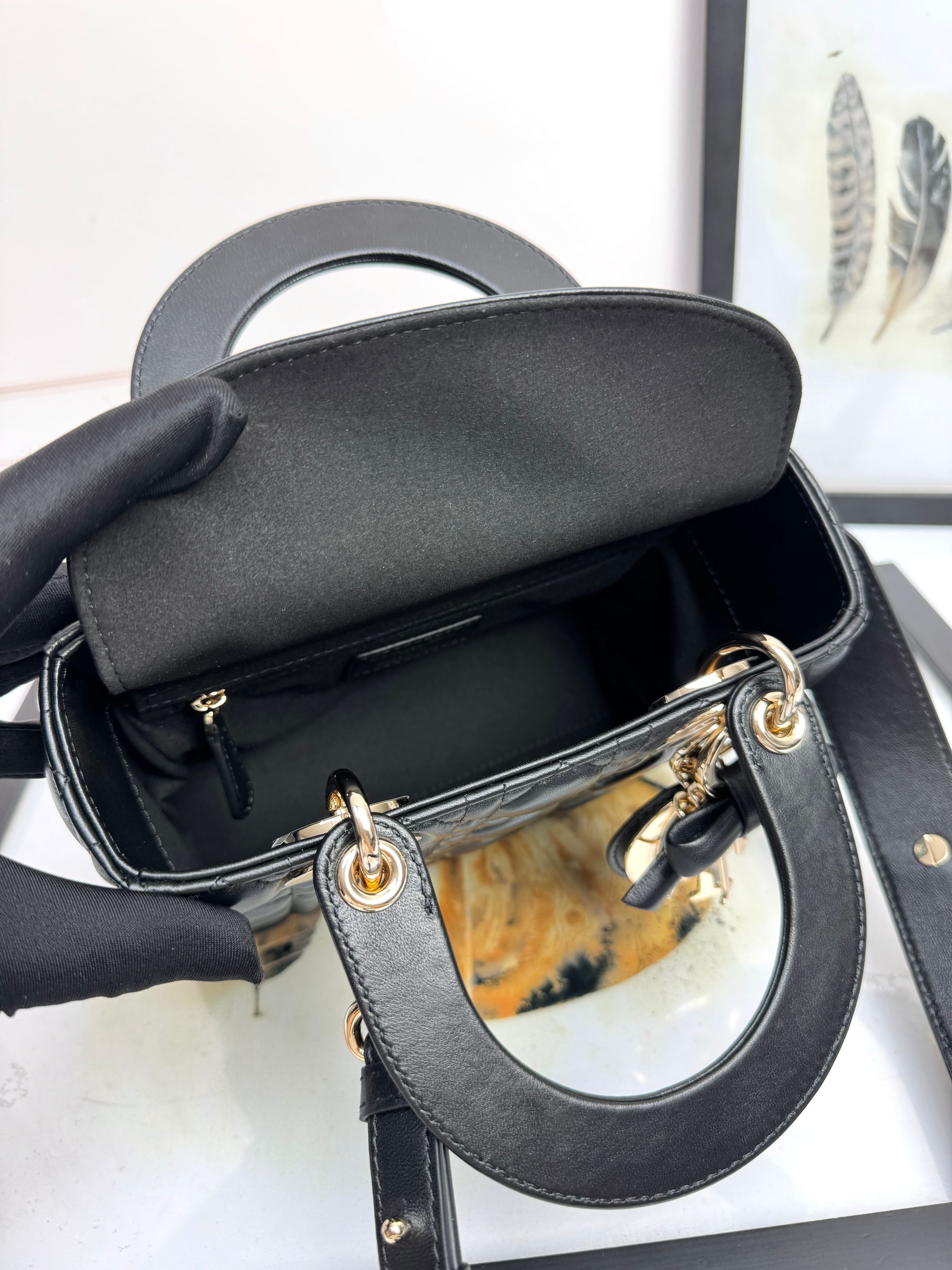 Dior Basic Bag Cow Leather Black M
