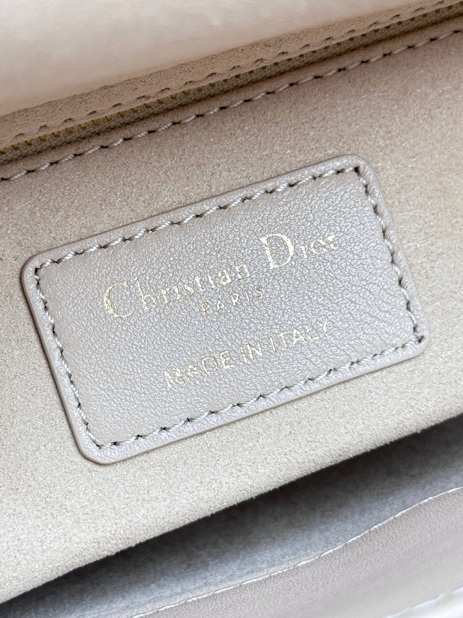 Dior Basic Bag Cow Leather M