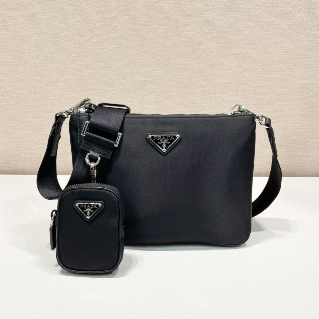 Prada Basic Bag Nylon M