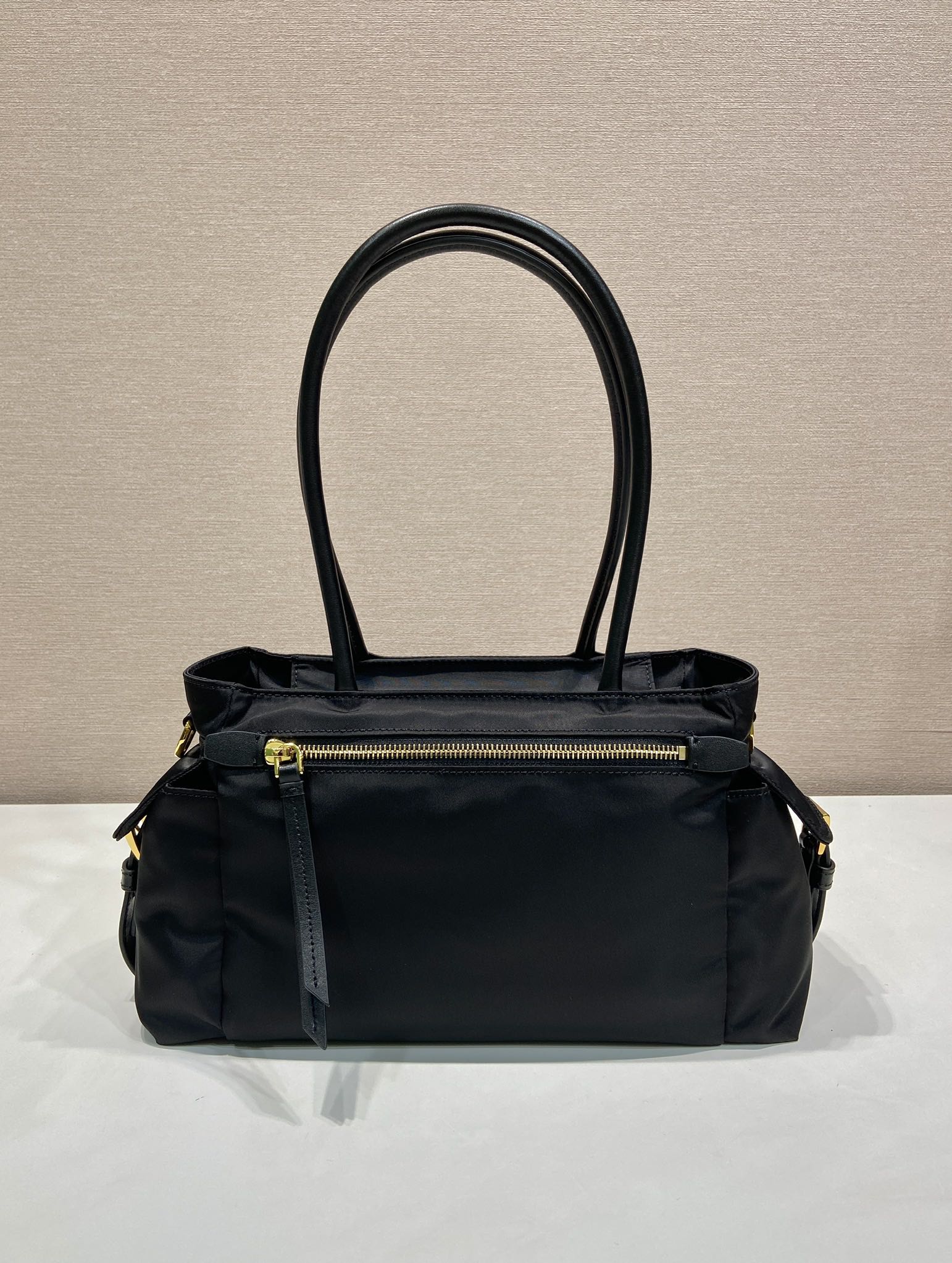 Prada Tote Bag Cow Leather 11cm