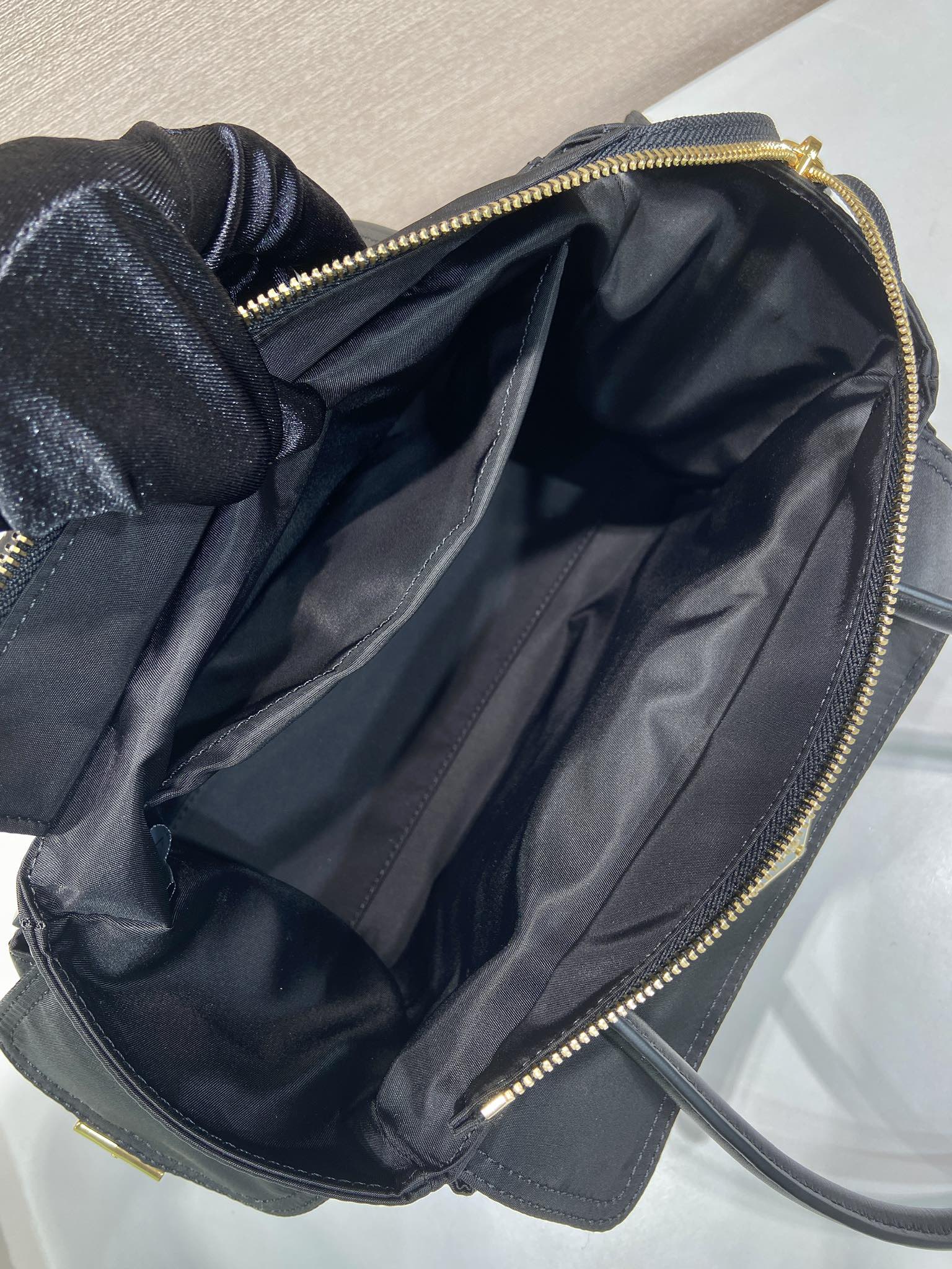 Prada Tote Bag Cow Leather 11cm