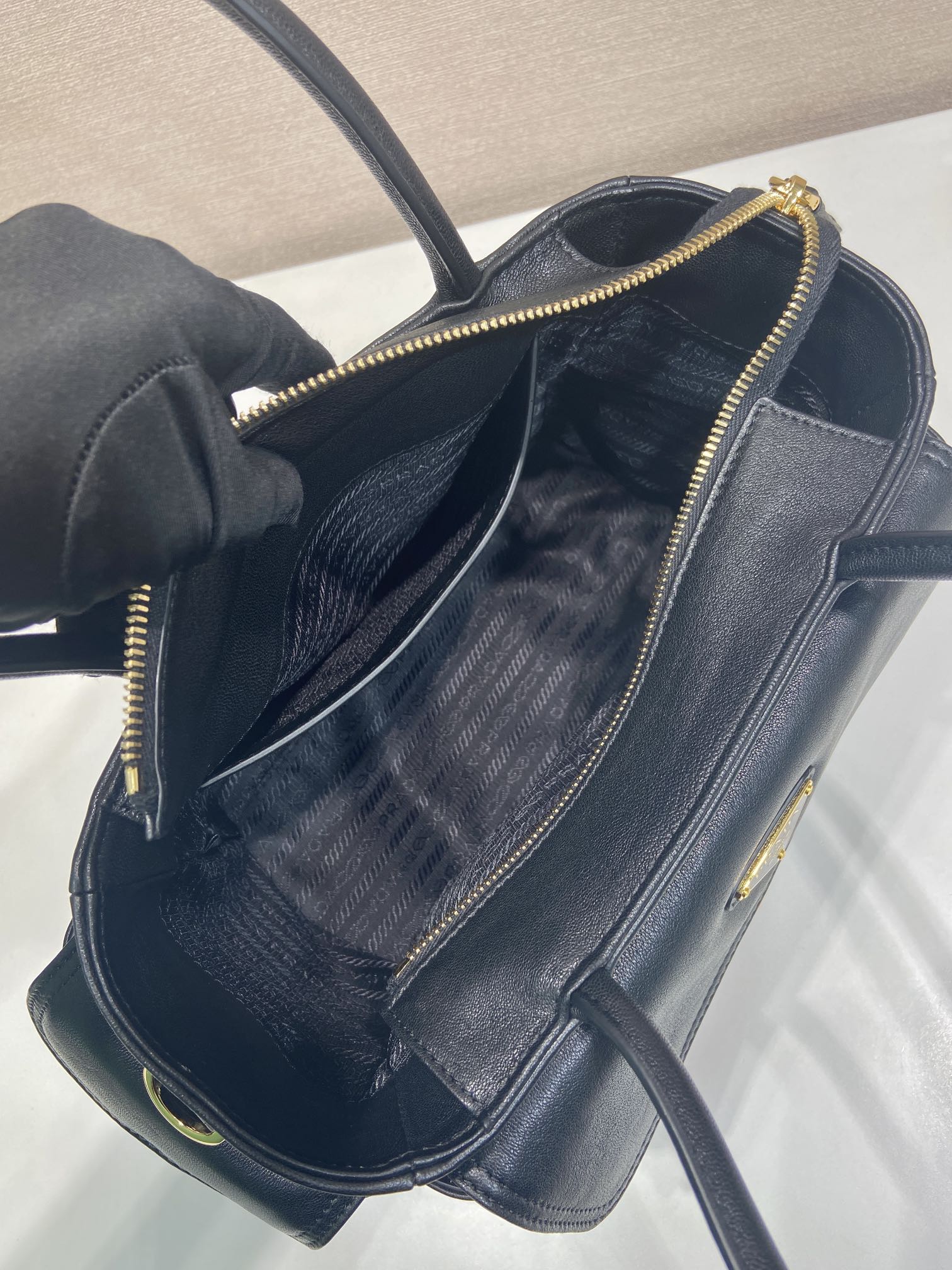 Prada Tote Bag Sheepskin 11cm