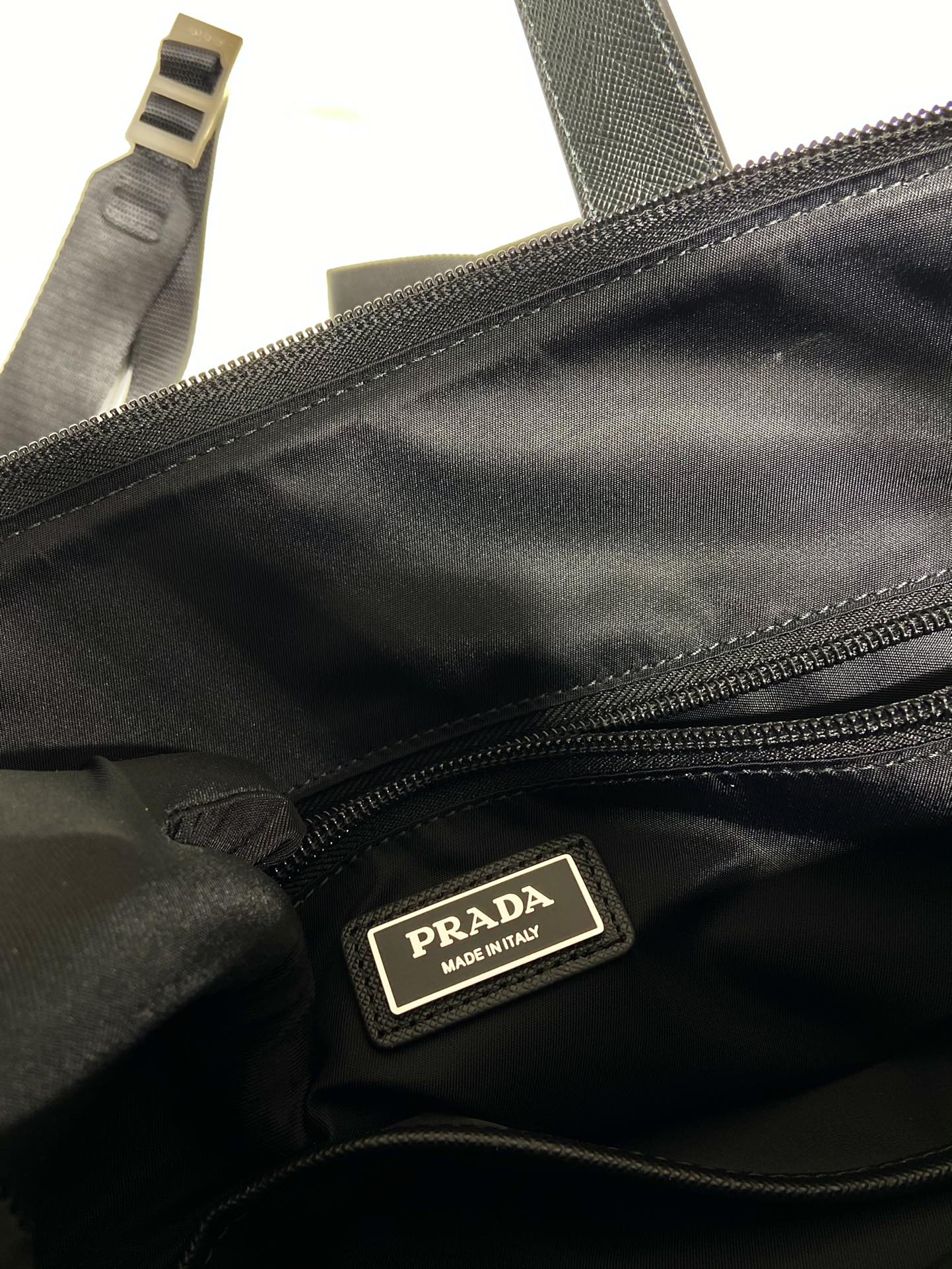Prada Tote Bag Cow Leather 10cm