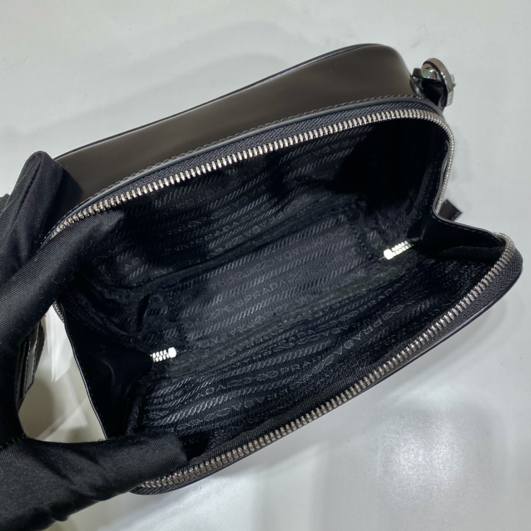 Prada Messenger Bag Cow Leather M