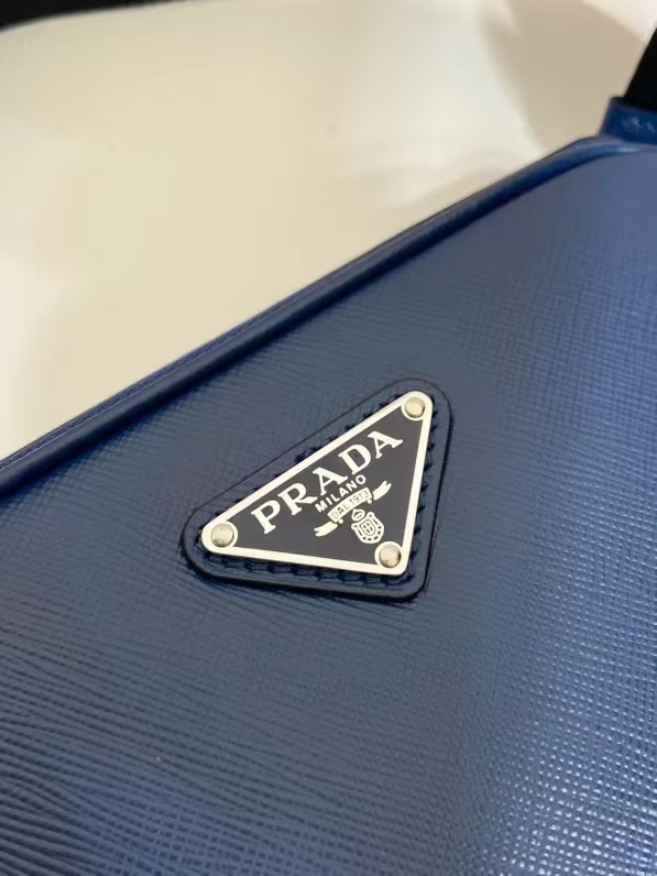 Prada Basic Bag Nylon M