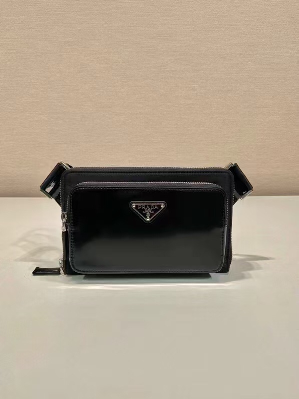 Prada Basic Bag Cow Leather M