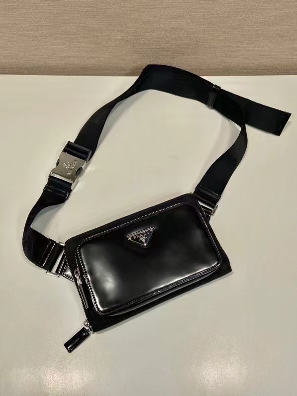Prada Basic Bag Cow Leather M