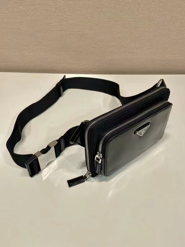 Prada Basic Bag Cow Leather M