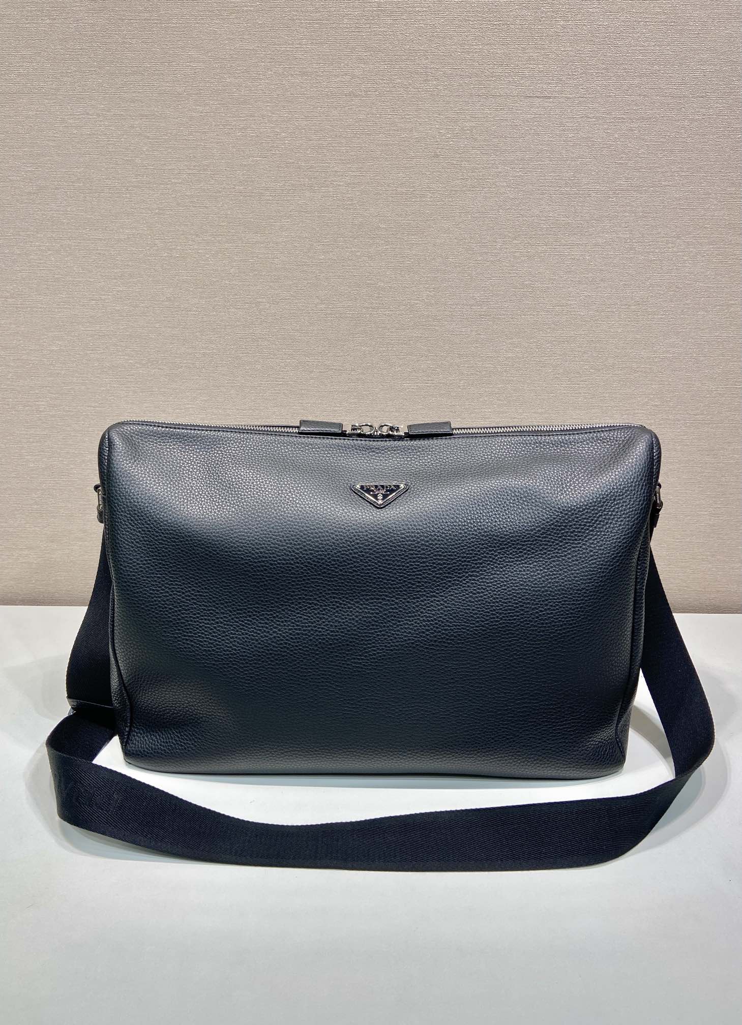 Prada Messenger Bag Nylon 18cm