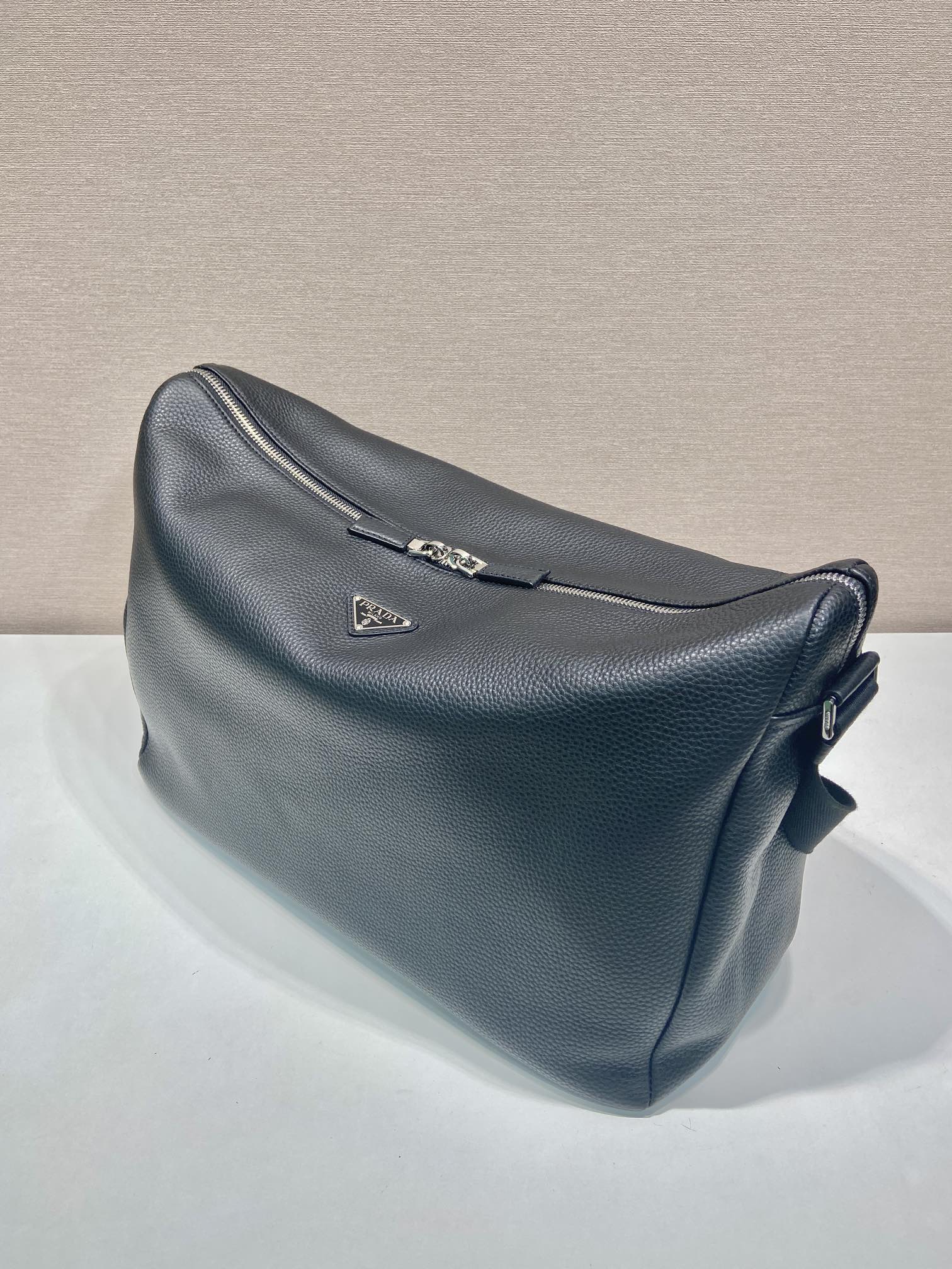 Prada Messenger Bag Nylon 18cm