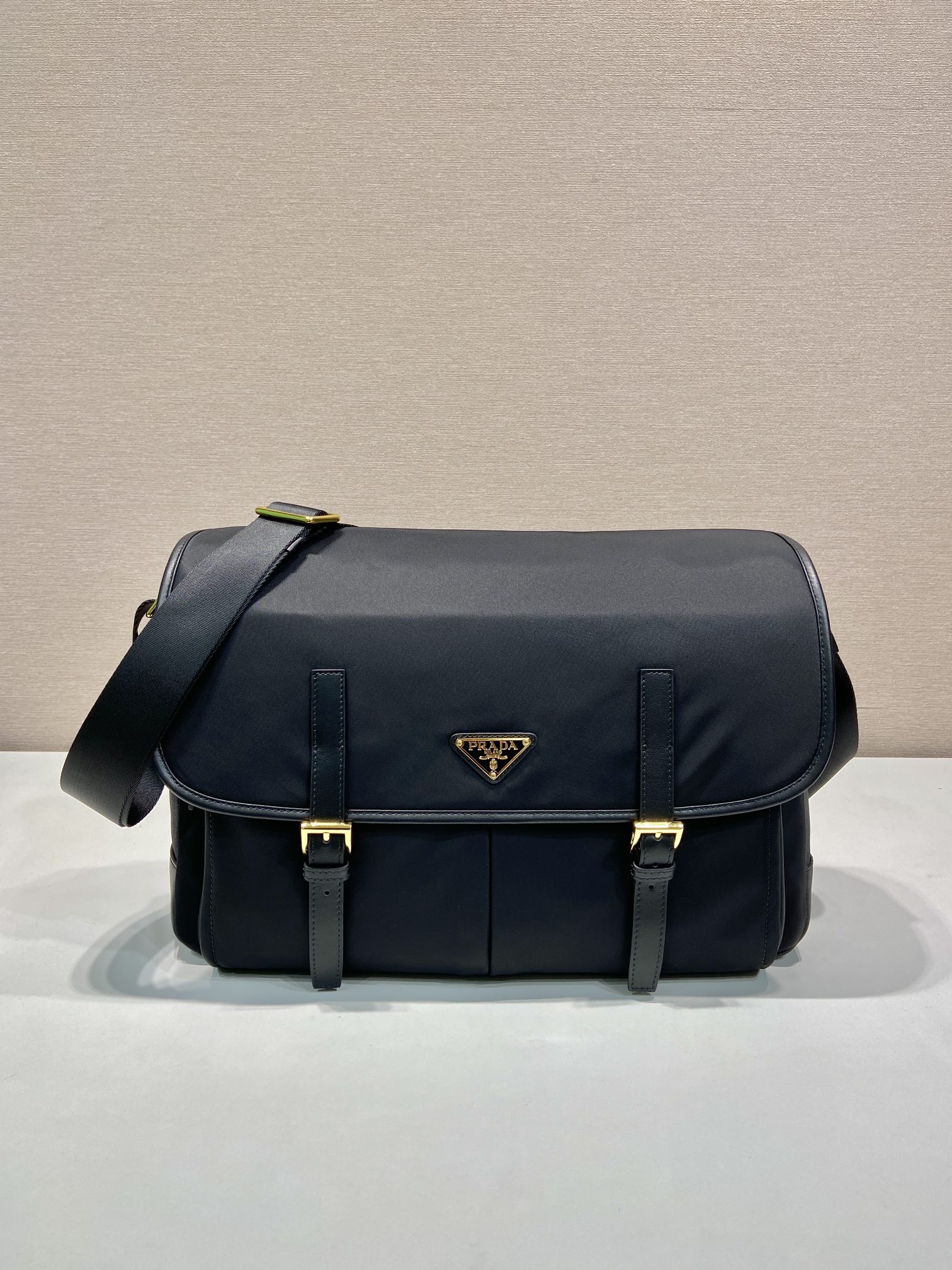 Messenger Bag Cow Leather 13cm
