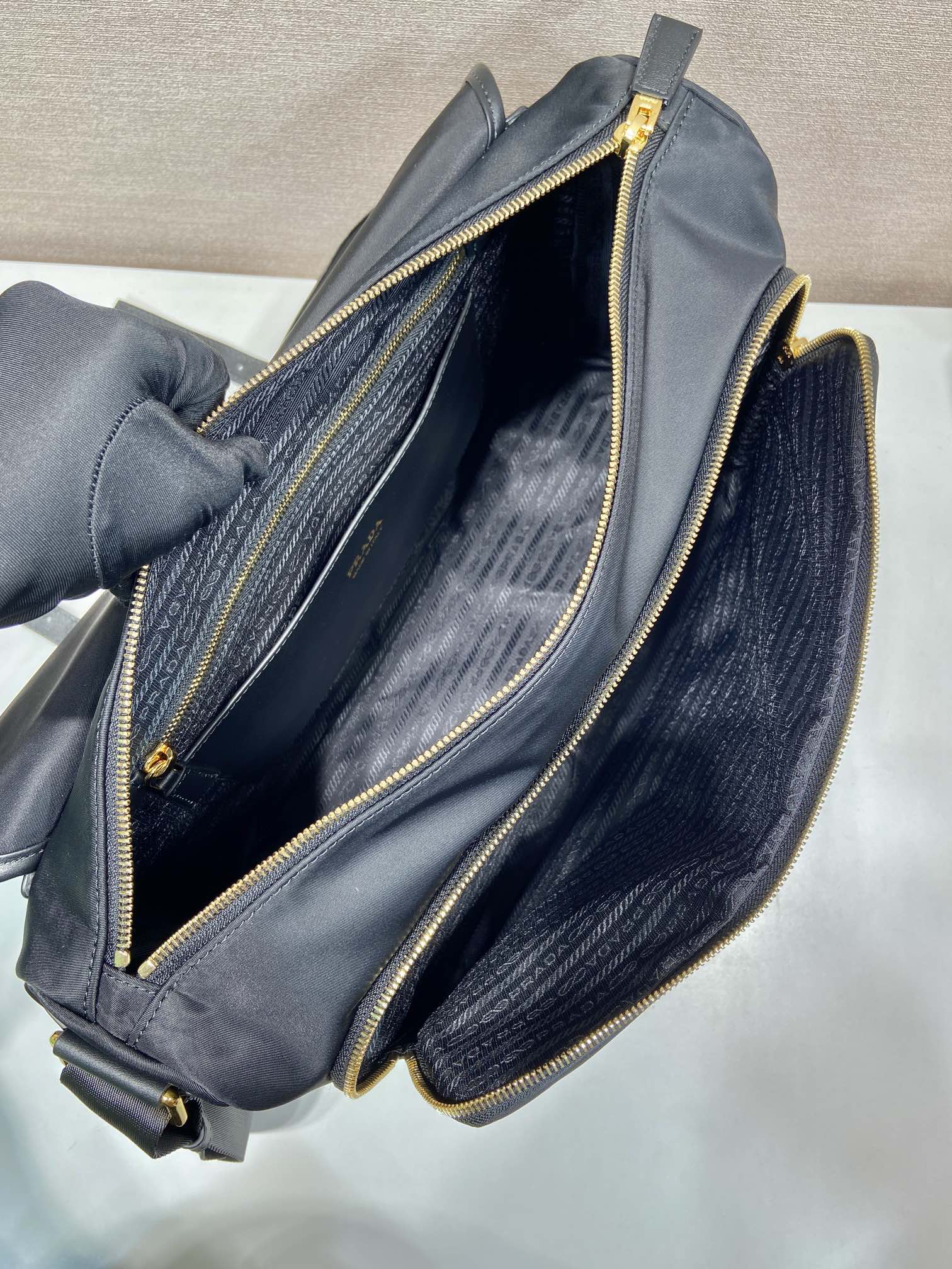 Messenger Bag Cow Leather 13cm