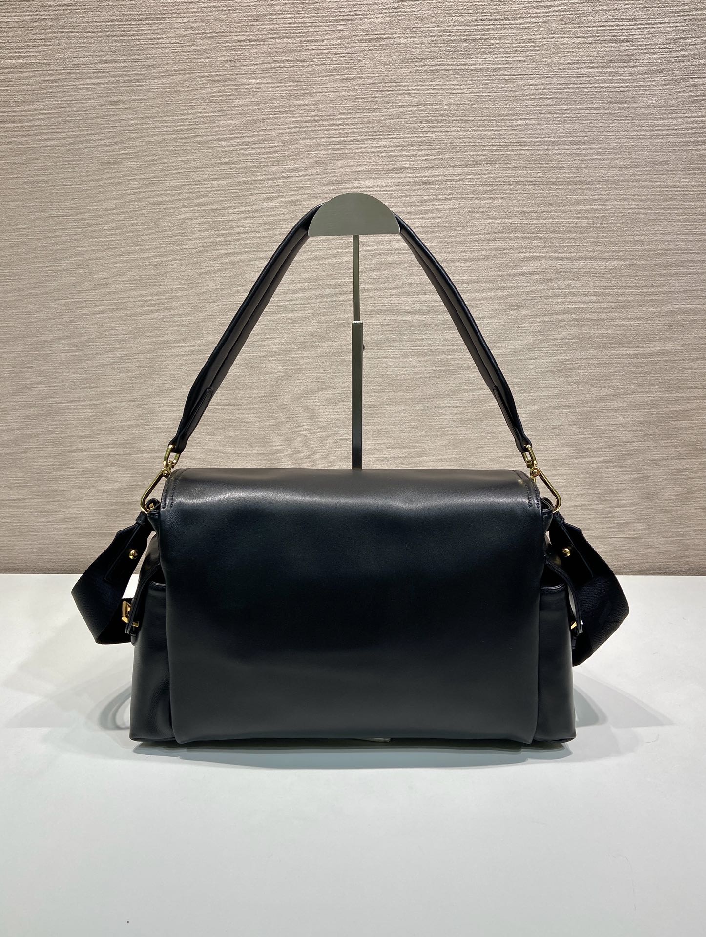 Messenger Bag Sheepskin 12cm