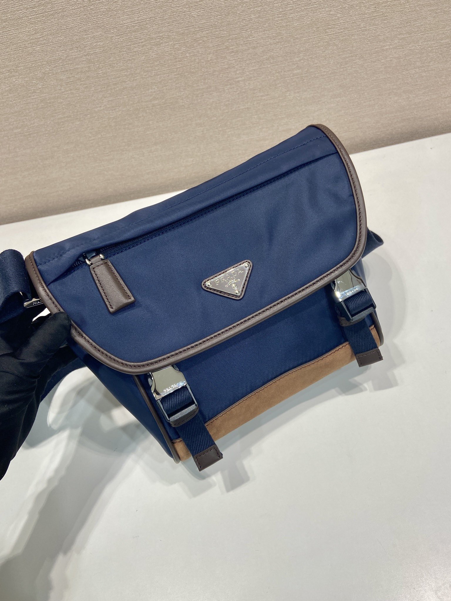Prada Messenger Bag Cow Leather 10cm